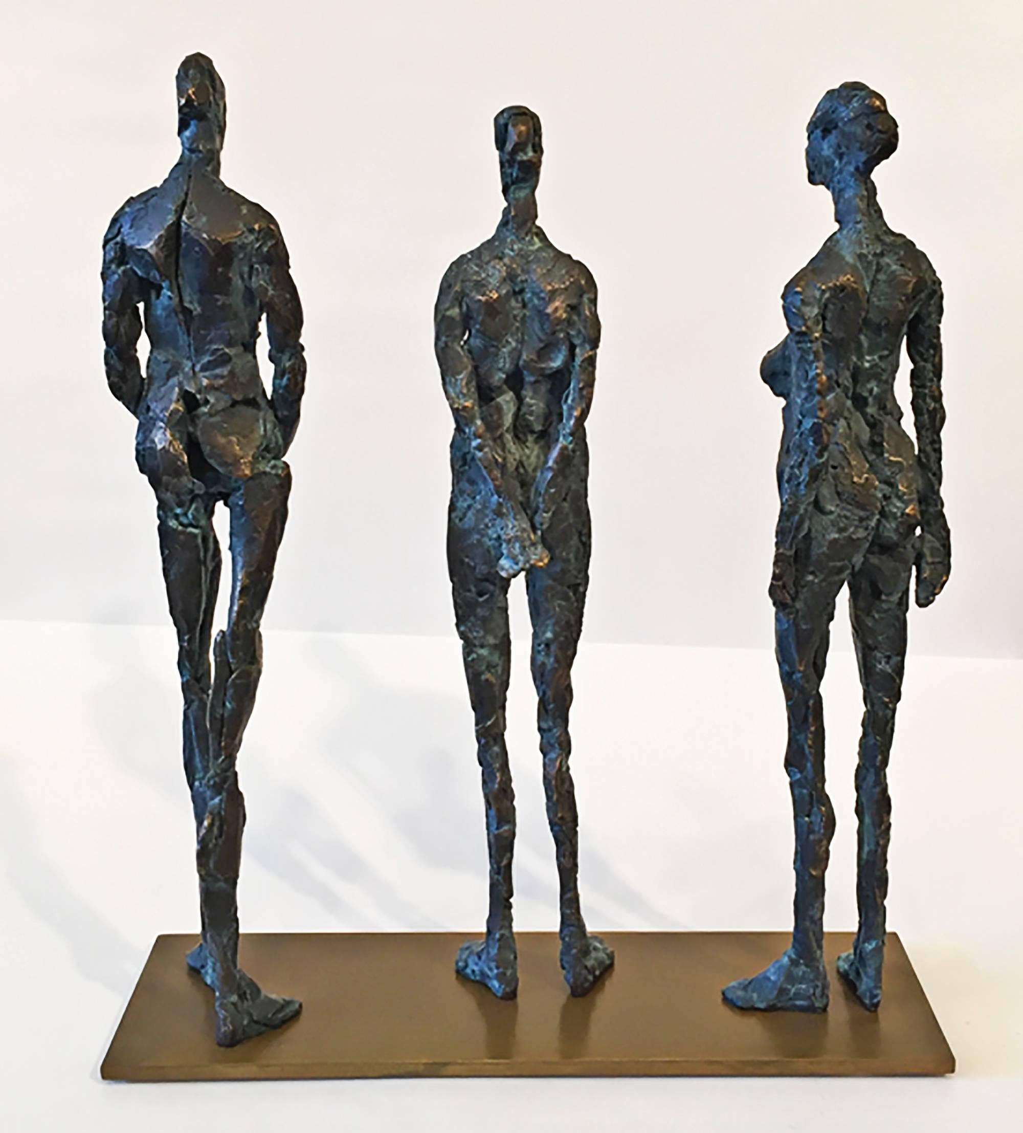 Trinity – Sculpture von Sharon Loper