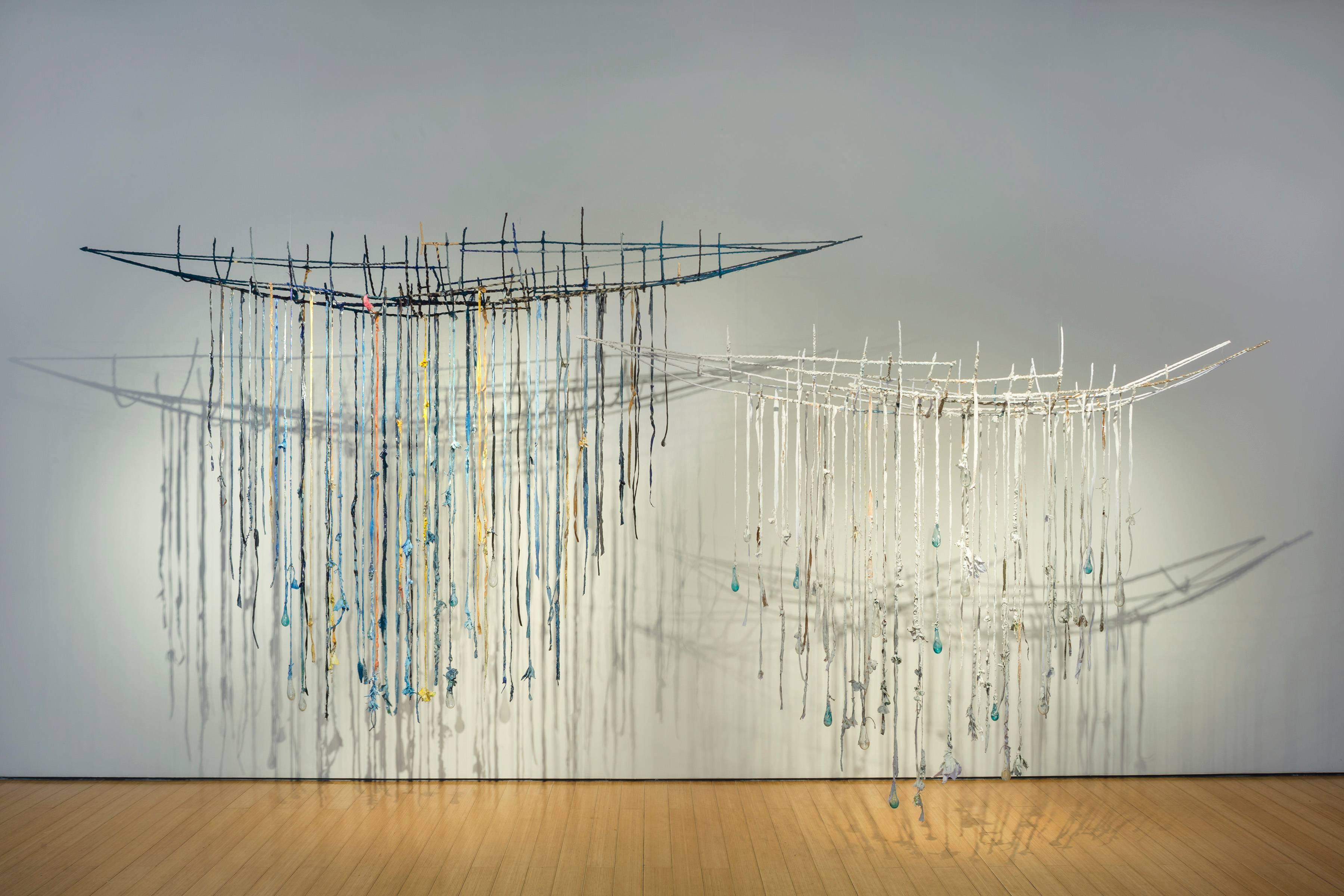 Figurative Sculpture di Raine Bedsole - The Space Between Us I e II