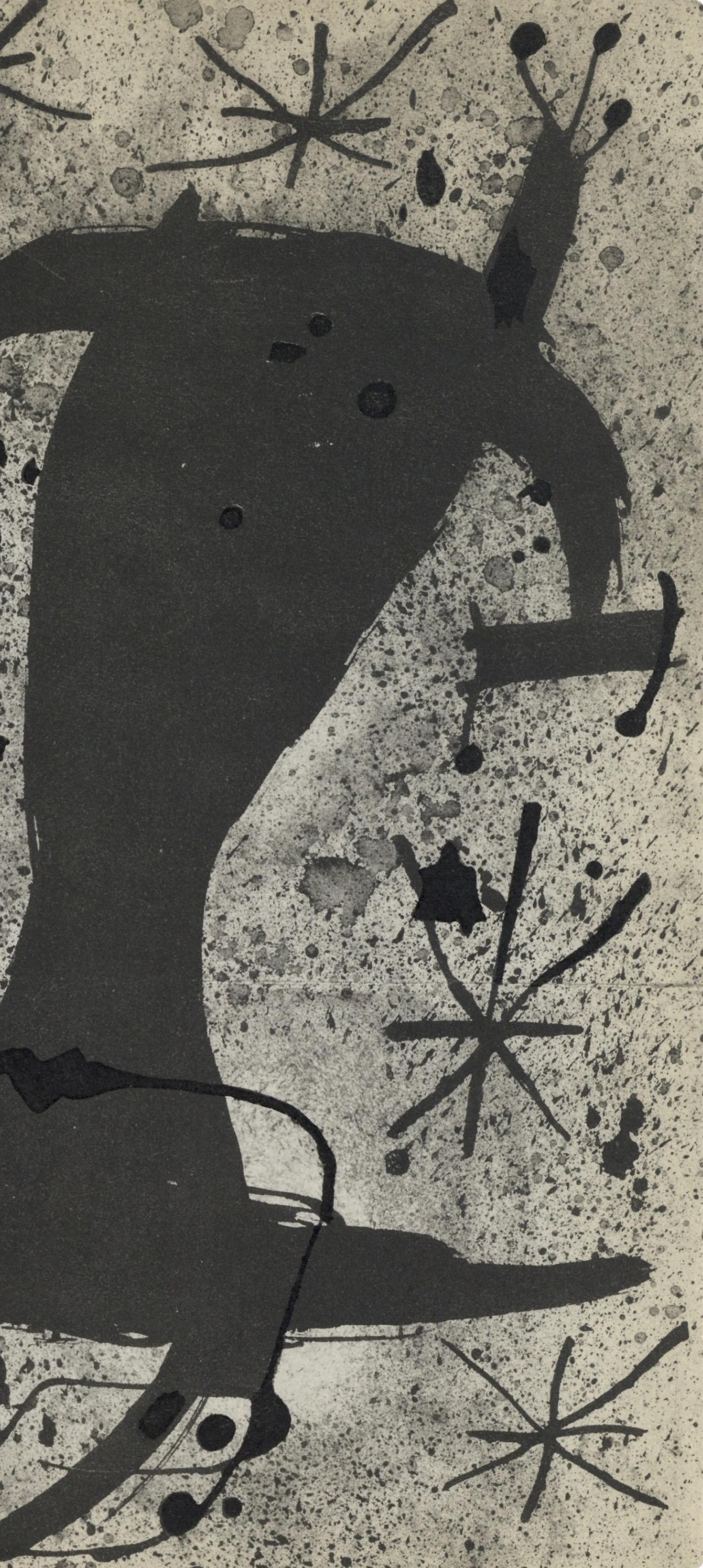 Joan Miro, Untitled, from The Sun Bird, The Moon Bird, Sparks, 1967 (after) - Beige Abstract Print by Joan Miró