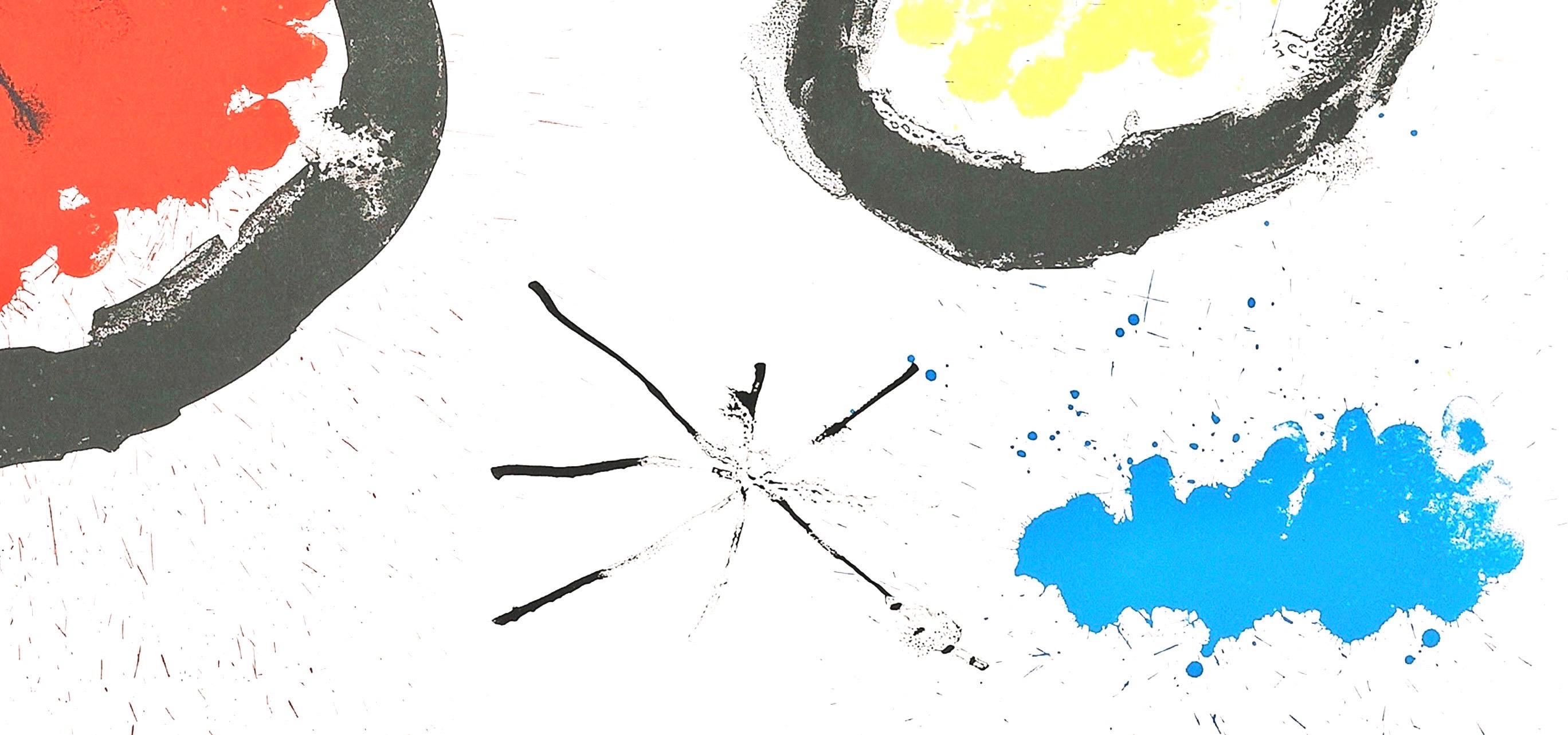 Joan Miro, Star Head, from Derriere le miroir, 1961 - Gray Landscape Print by Joan Miró