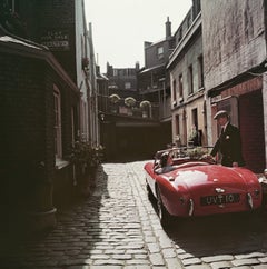 „Sports Car Couple“, Slim Aarons Estate Edition, Fotografie im Mid-Century-Modern-Stil