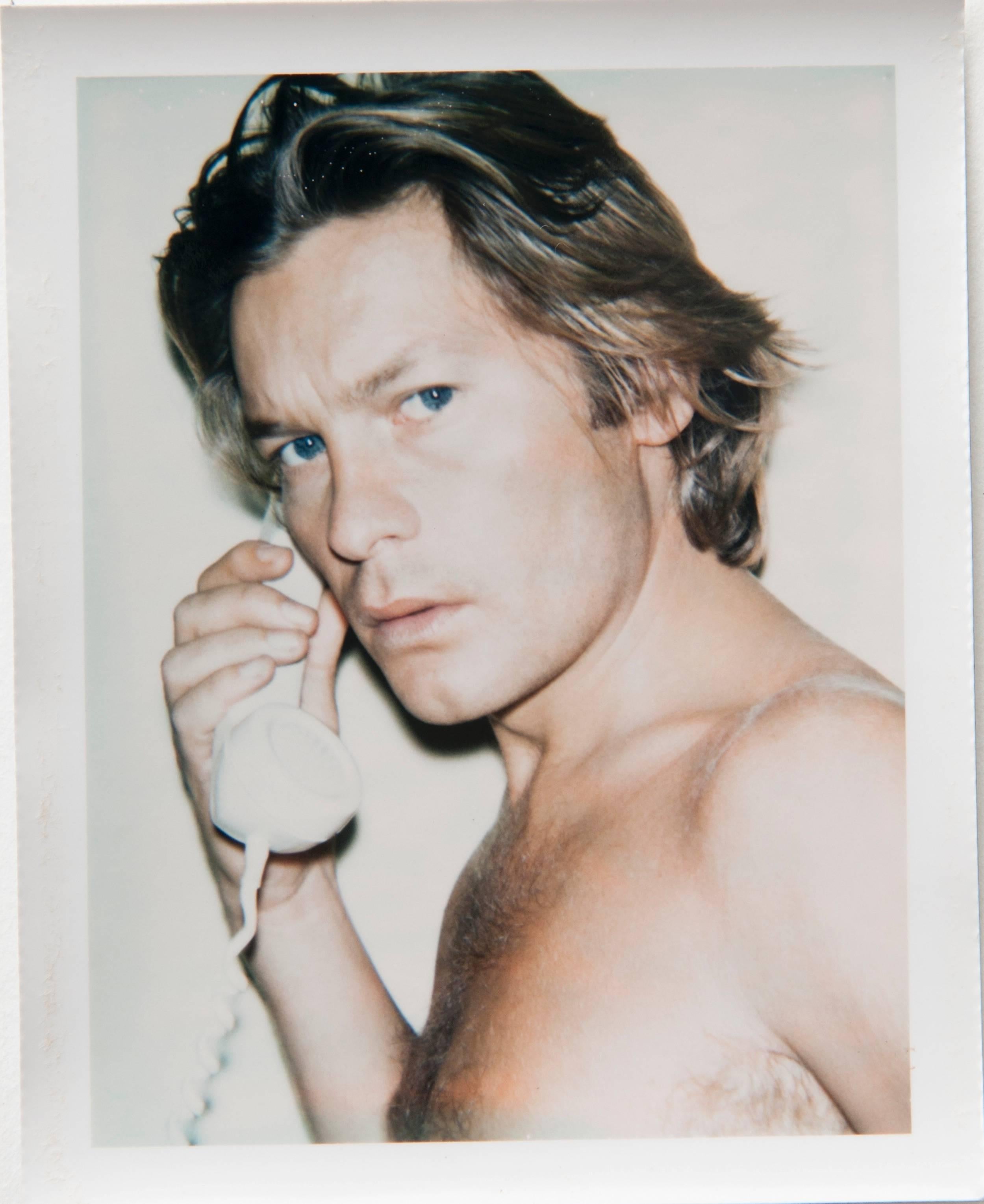 Andy Warhol Portrait Photograph – Helmut Berger Polaroid-Polaroid
