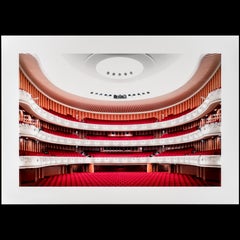Deutsche Oper am Rhein Düsseldorf por Candida Höfer, C-Print, Fotografía