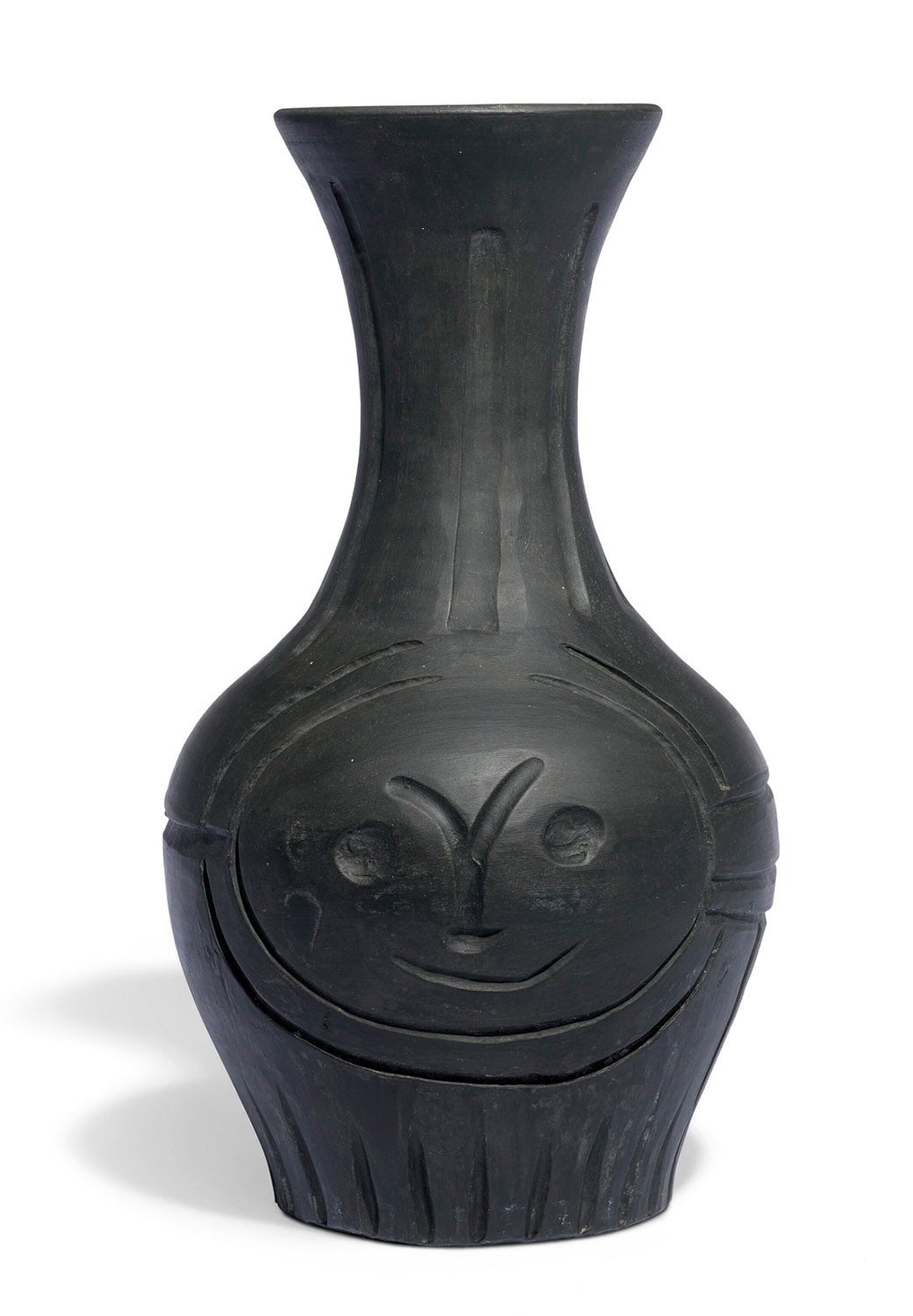 Abstract Sculpture Pablo Picasso - Visage gravé noir, 1953 A.R. 210