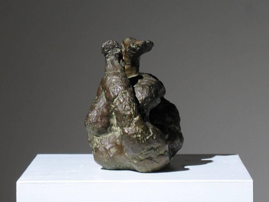 Figure féminine contournée 3