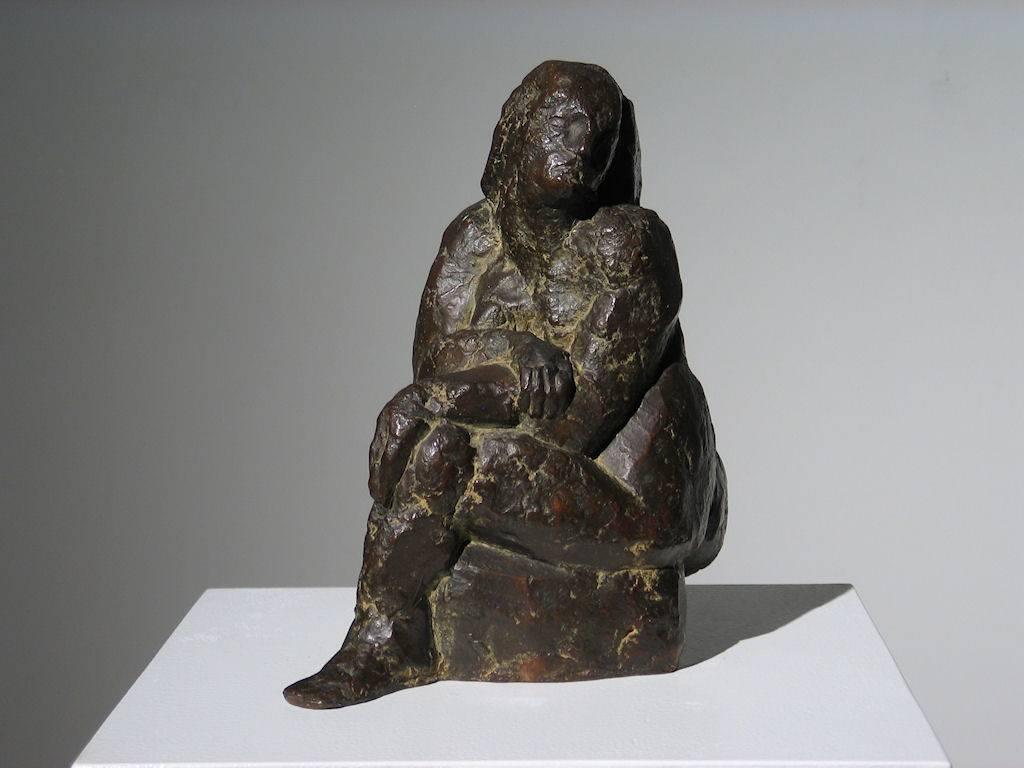 Contorted Seated Figure - Sculpture by Leonard Schwartz