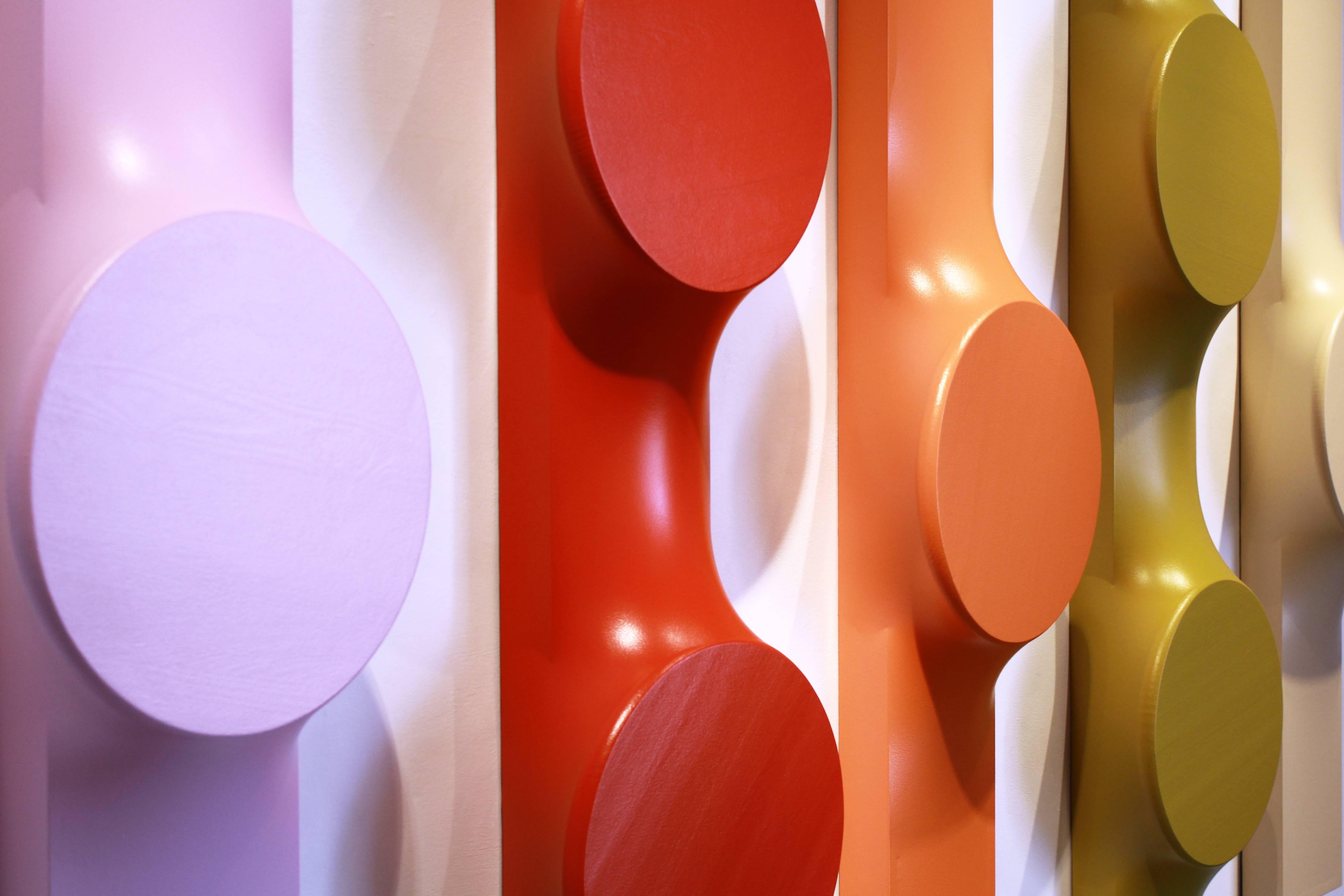 Samantha McCurdy
Durdy Martini, 2018
Wood, Spandex, Latex
30h x 30w x 9d in

At once liberating and constricting, the many boundaries humans assemble define our need for emotional security. There are the invisible personal boundaries that define the