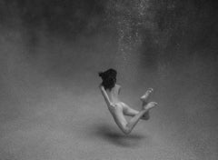 Escape - fotografia di nudo subacqueo - stampa a pigmenti d'archivio 26 x 35"