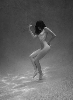 Flame - fotografia di nudo subacqueo - stampa a pigmenti d'archivio 18 x 24"