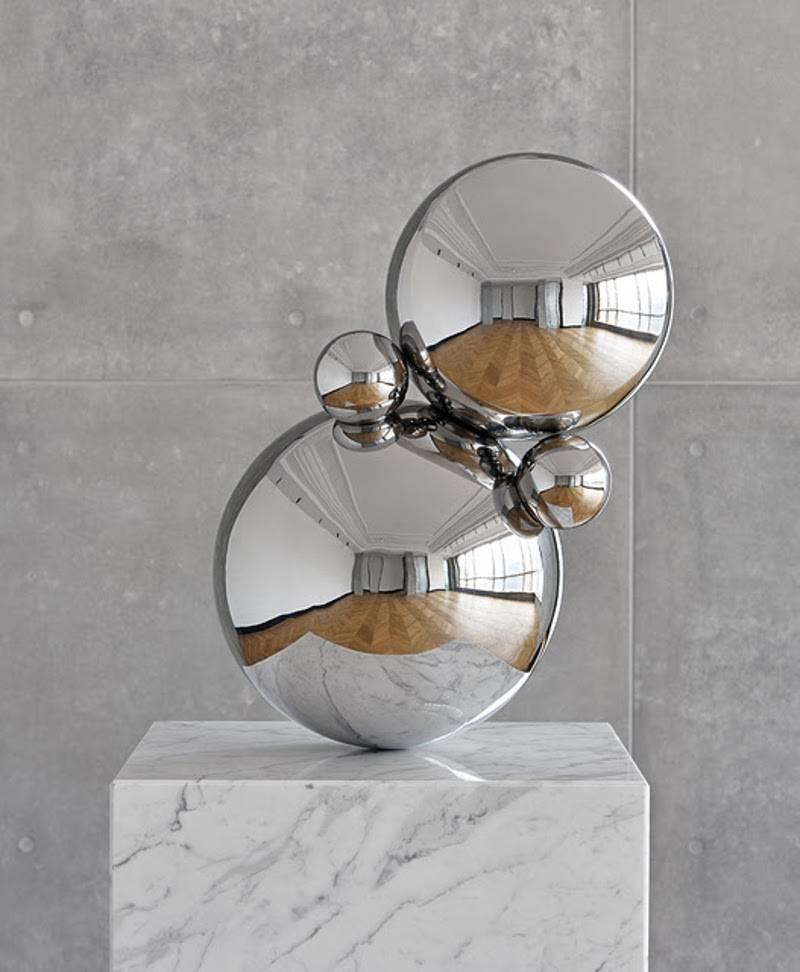 Petite agate de Gregory Orekhov - Sculpture en miroir poli