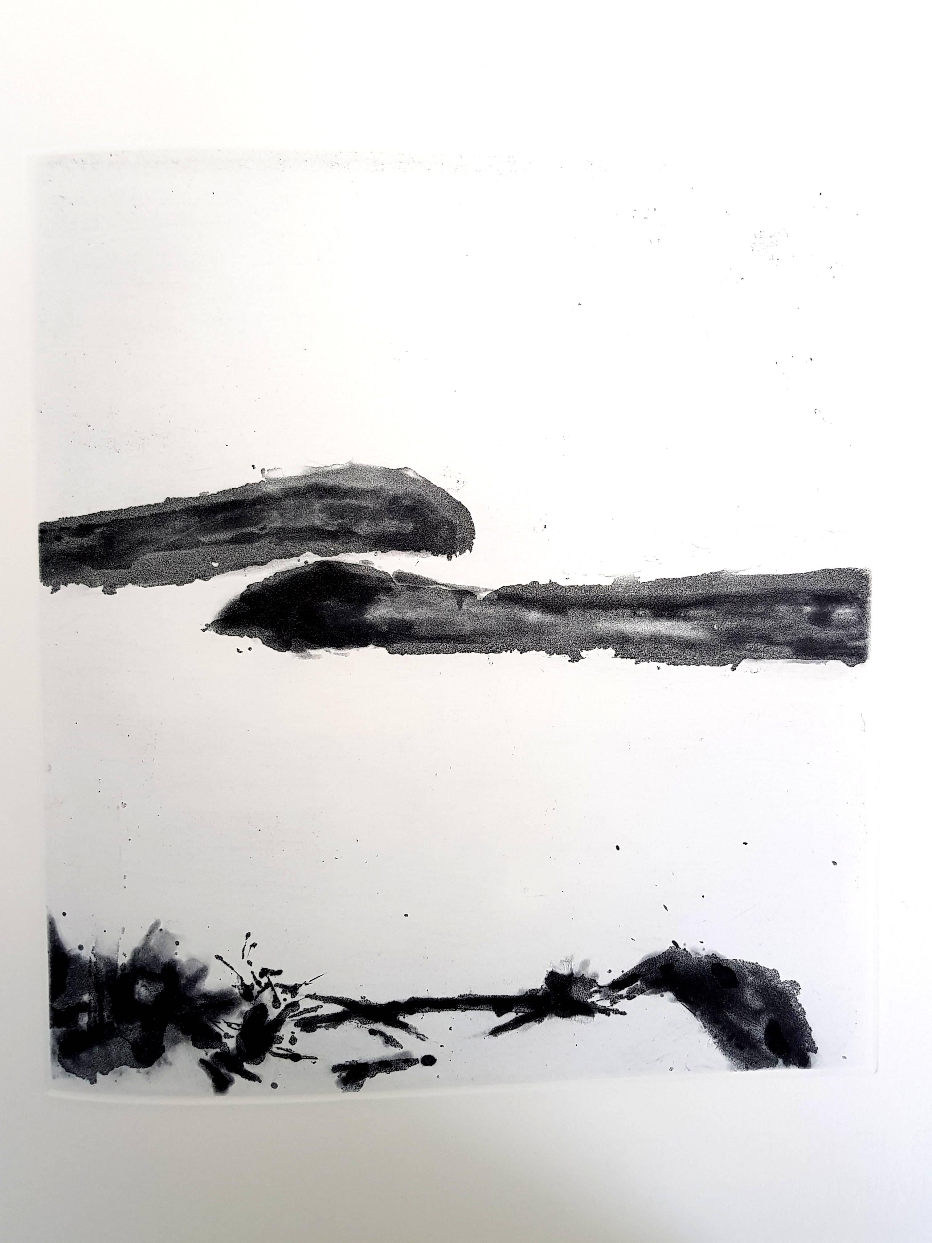 Zao Wou-ki – Momente – Original-Aquatinta mit handsignierter Justification (Grau), Abstract Print, von Zao Wou-Ki