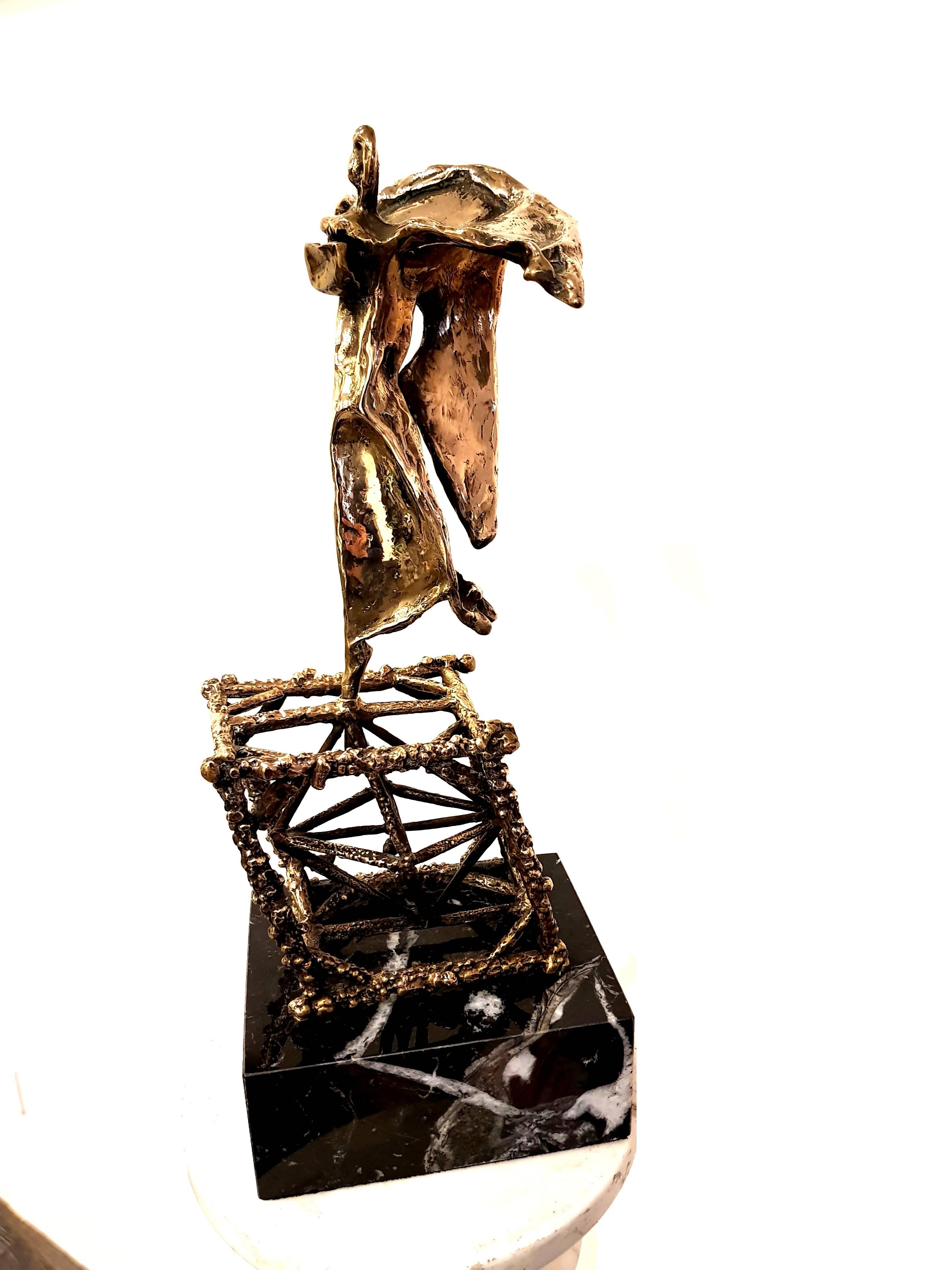 Salvador Dali - Original Bronze Sculpture
Title: Flying
Dimensions: 40 x 20 x 15 cm
Signed
Edition: 324/650

Salvador Dali

Salvador Dali was born as the son of a prestigious notary in the small town of Figueras in Northern Spain. His talent as an