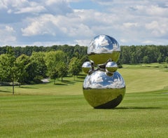 Monumentale Skulptur von Gregory Orekhov – Agatha