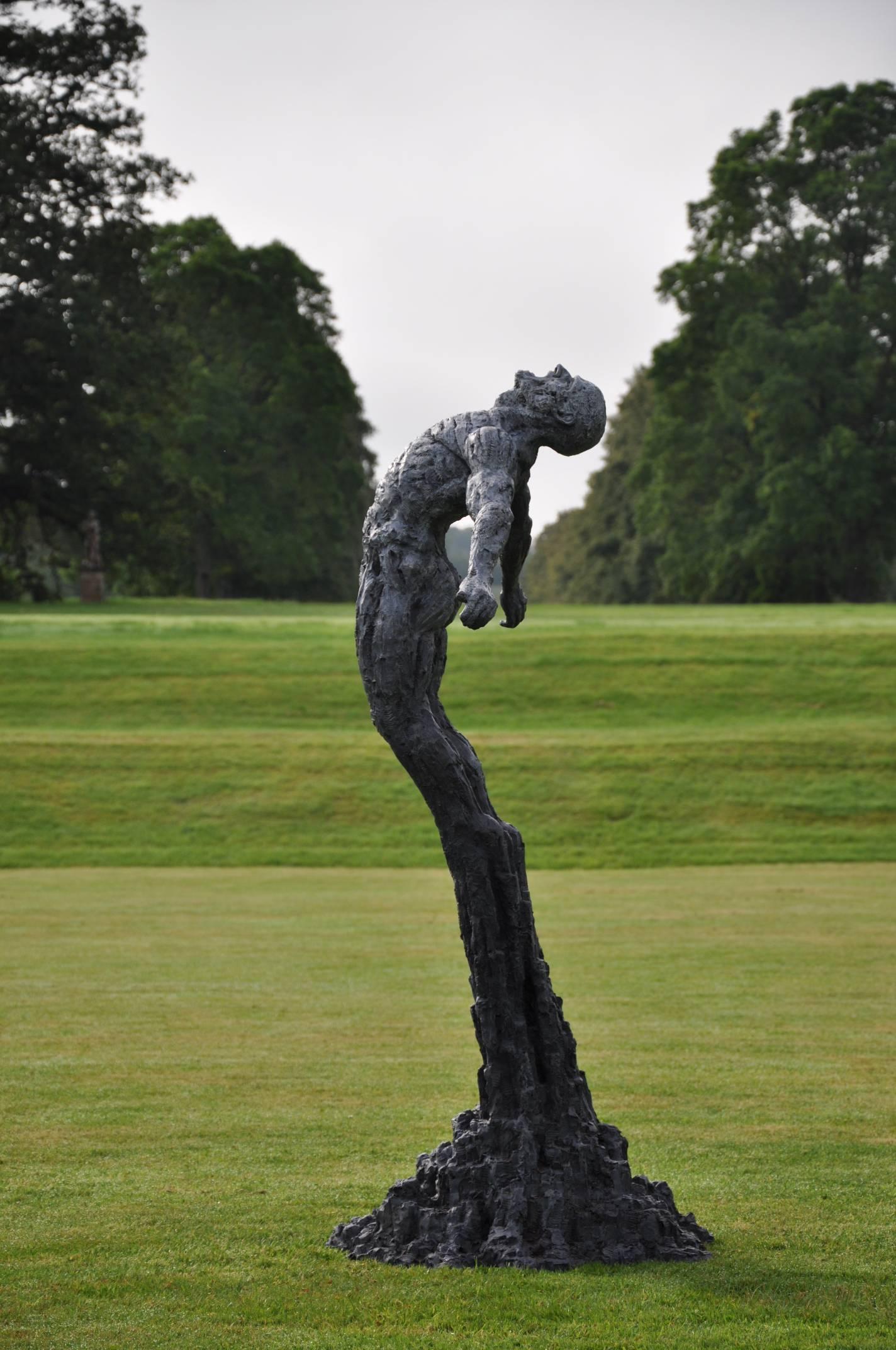 Ian Edwards - The Calling - Original Signed Bronze Sculpure
Dimensions: 120 x 55 x 55 cm 
Edition of 12	

Edwards’ practice expresses the power and determination of human endeavour. He
draws inspiration from natural forces, with his powerful