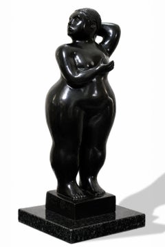 Al estilo de Botero: escultura de bronce de una mujer de pie, contemporánea del siglo XX