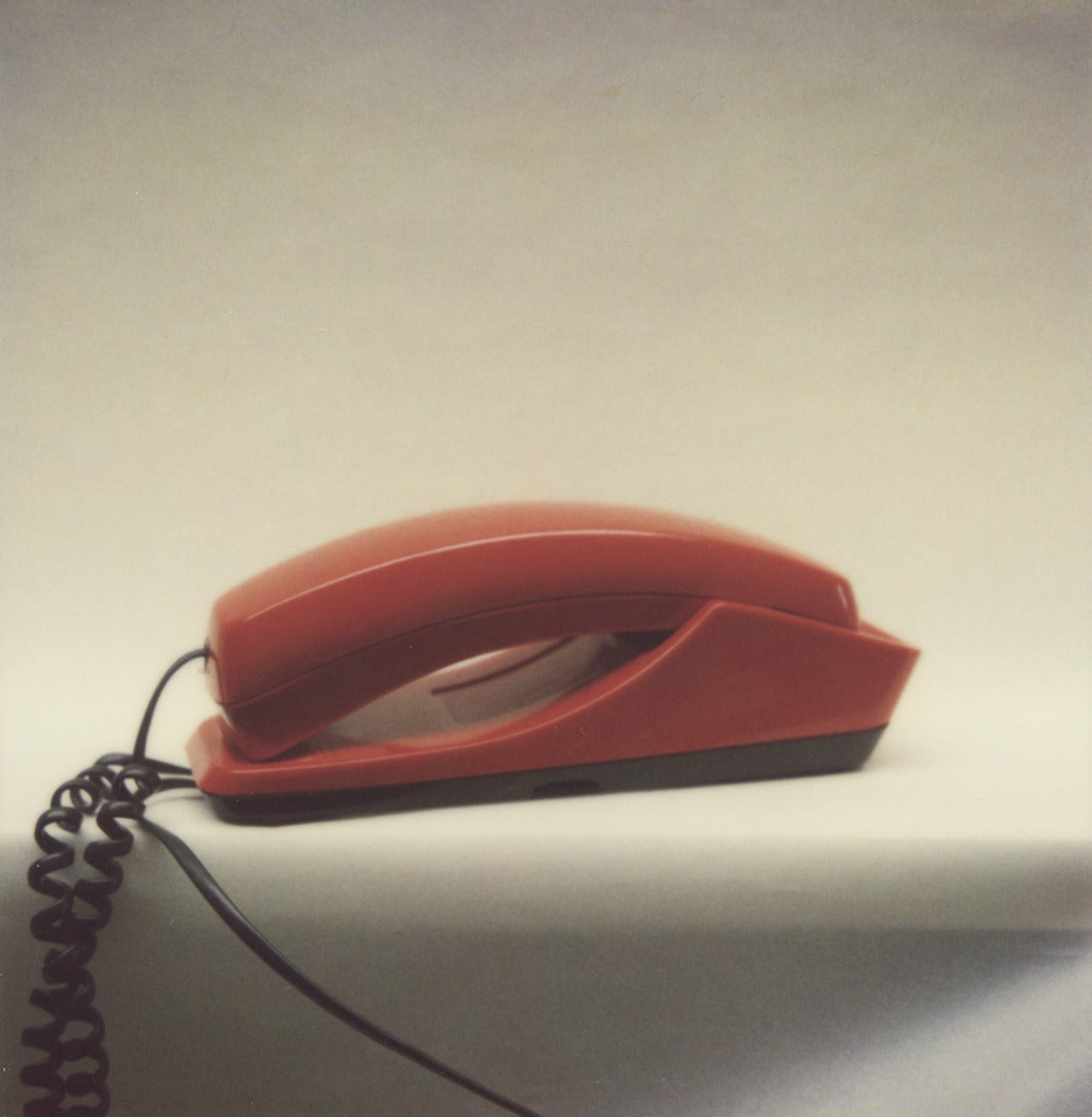 Susanne Wellm Color Photograph - Red Phone
