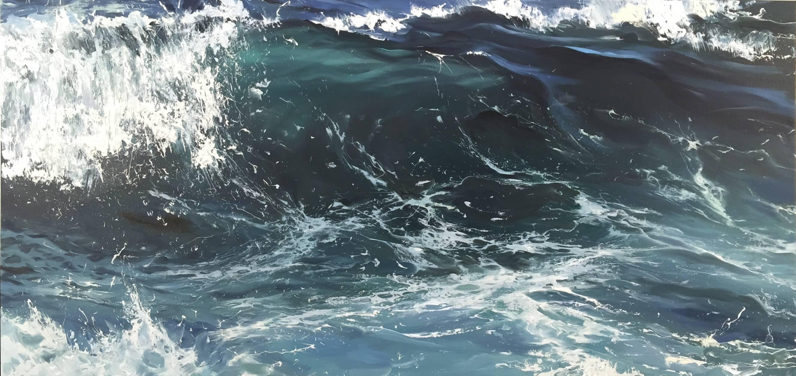 Landscape Painting Annie Wildey - ""Crystal Wave II"" peinture à l
huile de vagues océaniques bleu foncé