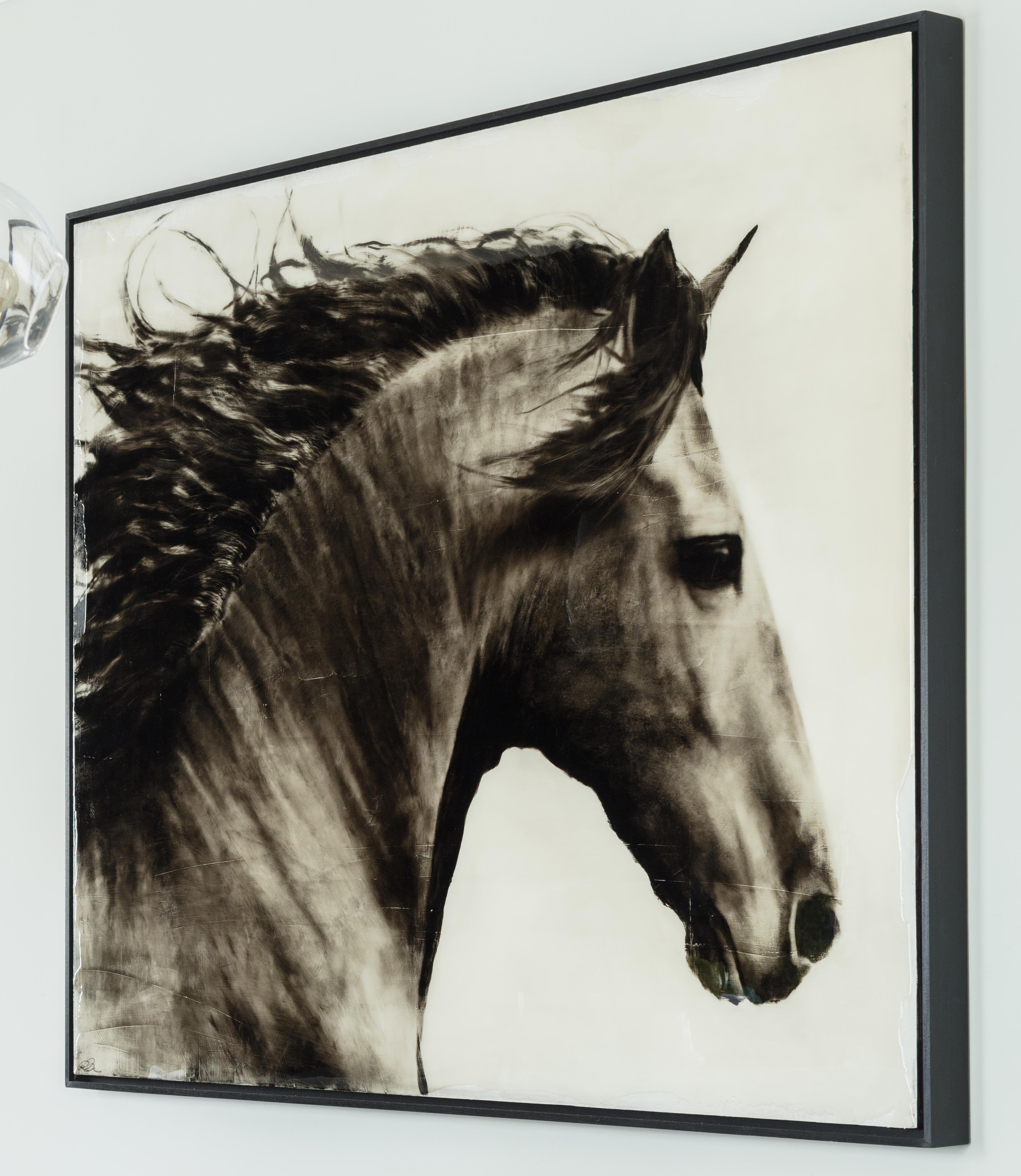 Flee to Freedom:: Hyperrealistisches Gemälde:: Pferd:: Reiterkunst:: Schwarz-Weiß (Grau), Still-Life Painting, von Ken Peloke
