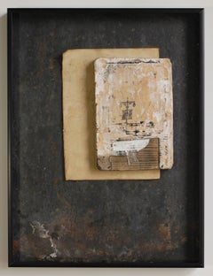 Levan Mindiashvili, "Suites II nº 3", 2015, Carboncillo, escayola, papel de archivo
