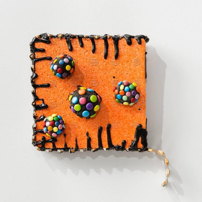 Suzan Shutan, Dripped, 2016, clay, fabric, wire, polystyrene, wood, glue - Sculpture by Suzan Shutan