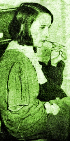 Jo Yarrington, Ghost Girls Window Transparencies, 2018, Impression numérique, plastique