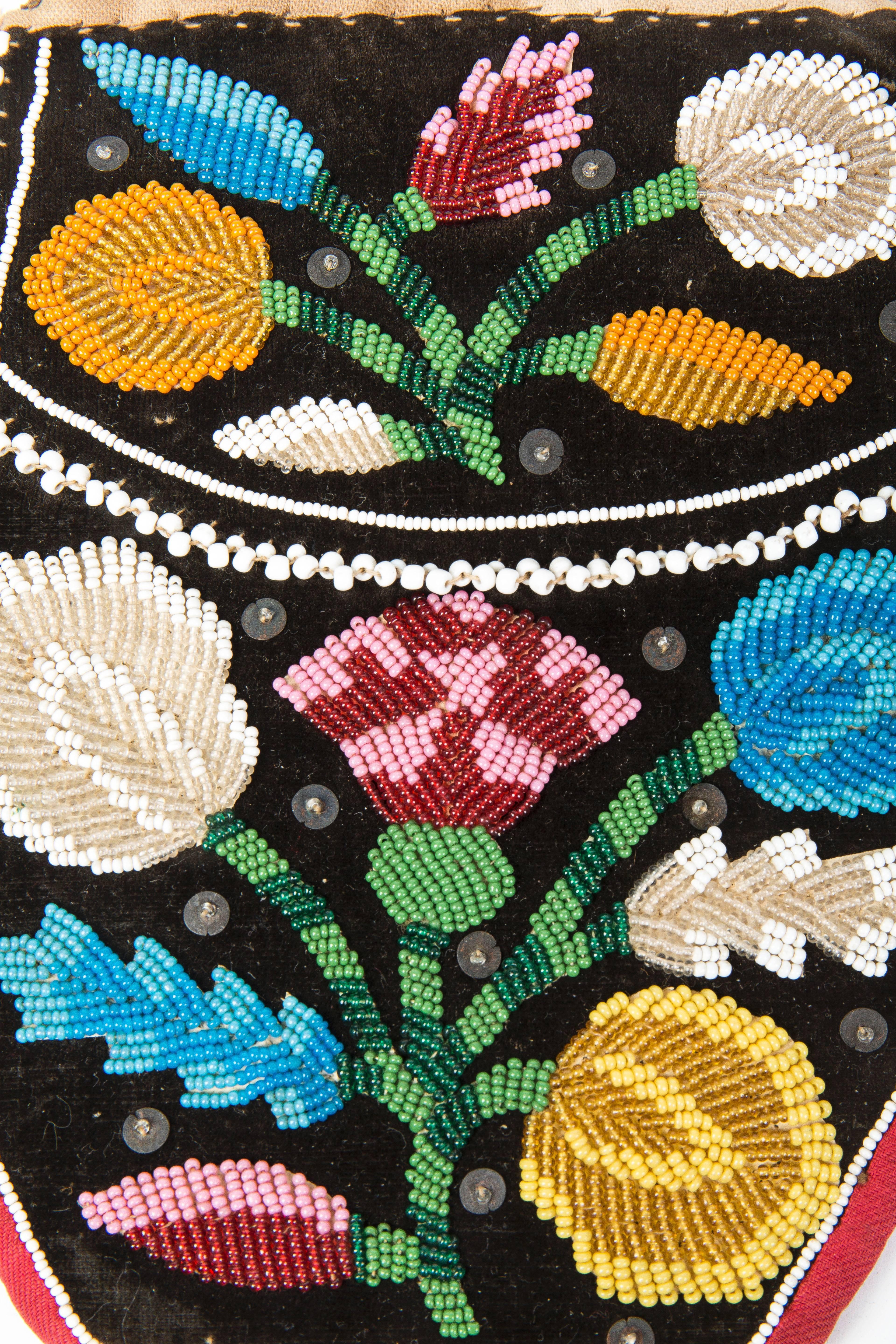 American Indian Art, Small Beaded Bag Iroquois, Circa 1860 - 1880 2
