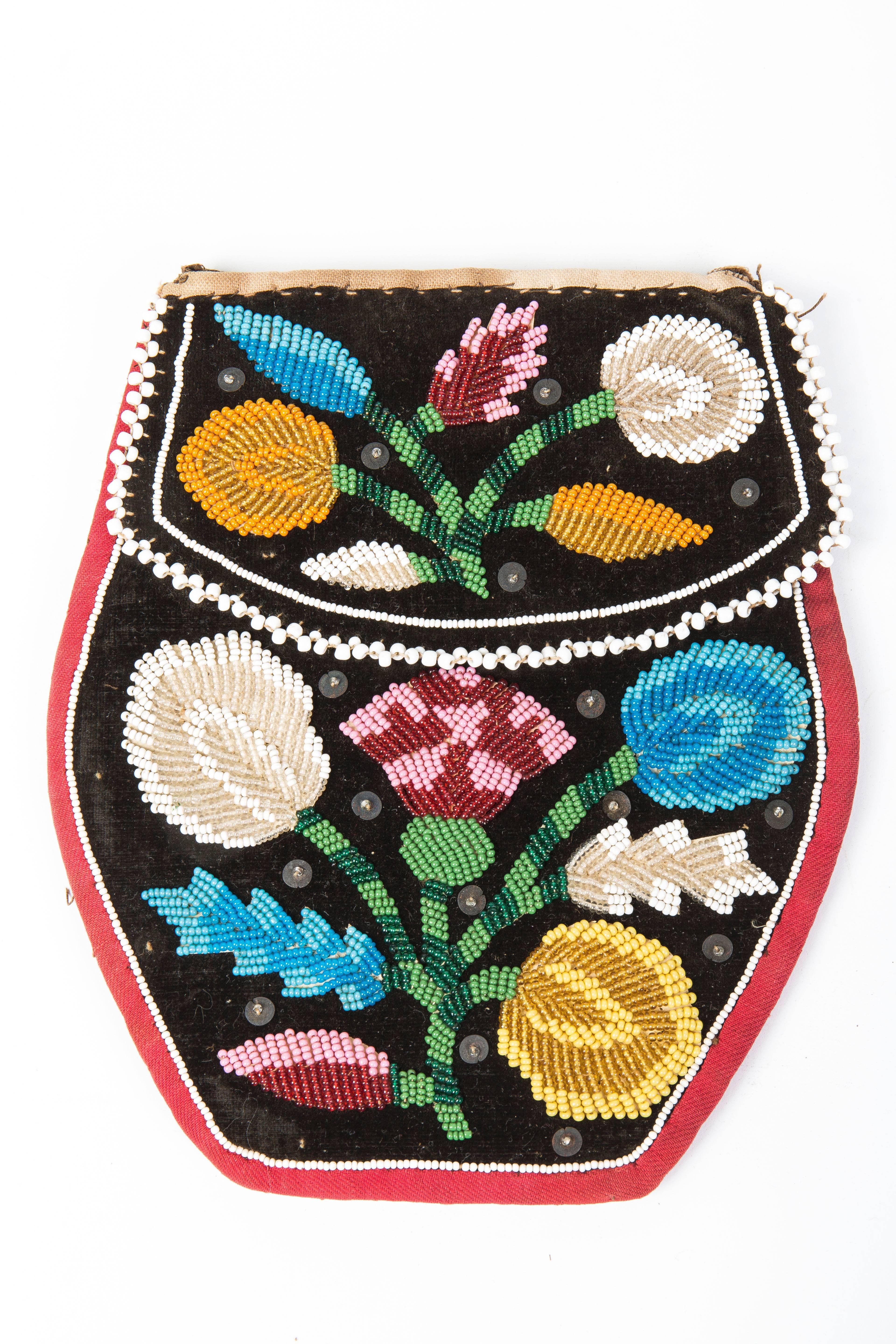 American Indian Art, Small Beaded Bag Iroquois, Circa 1860 - 1880 1