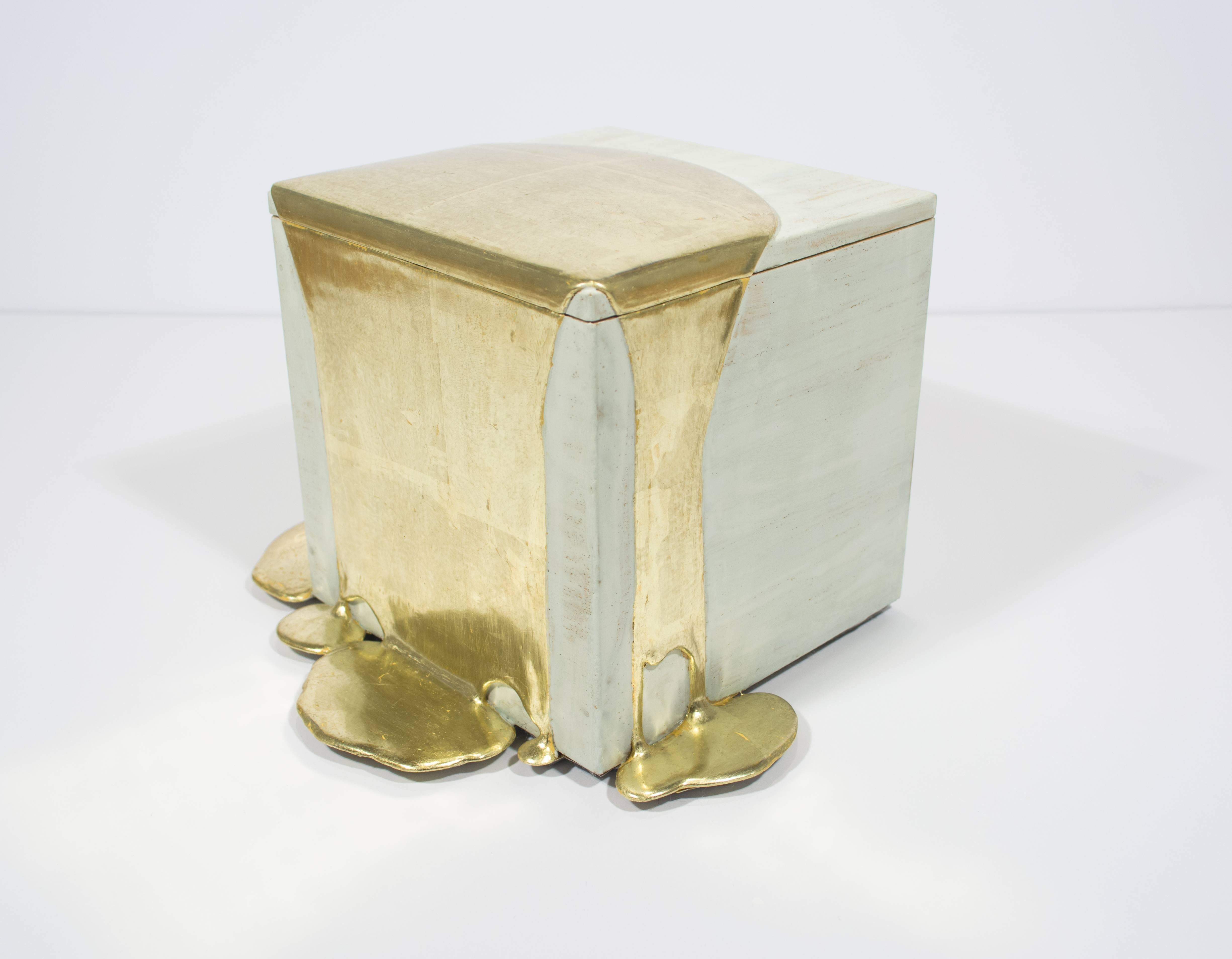 White Gold Pour Box 3
