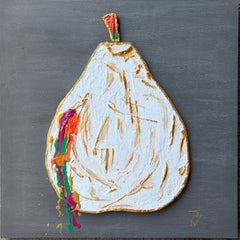 Poire blanche colorée