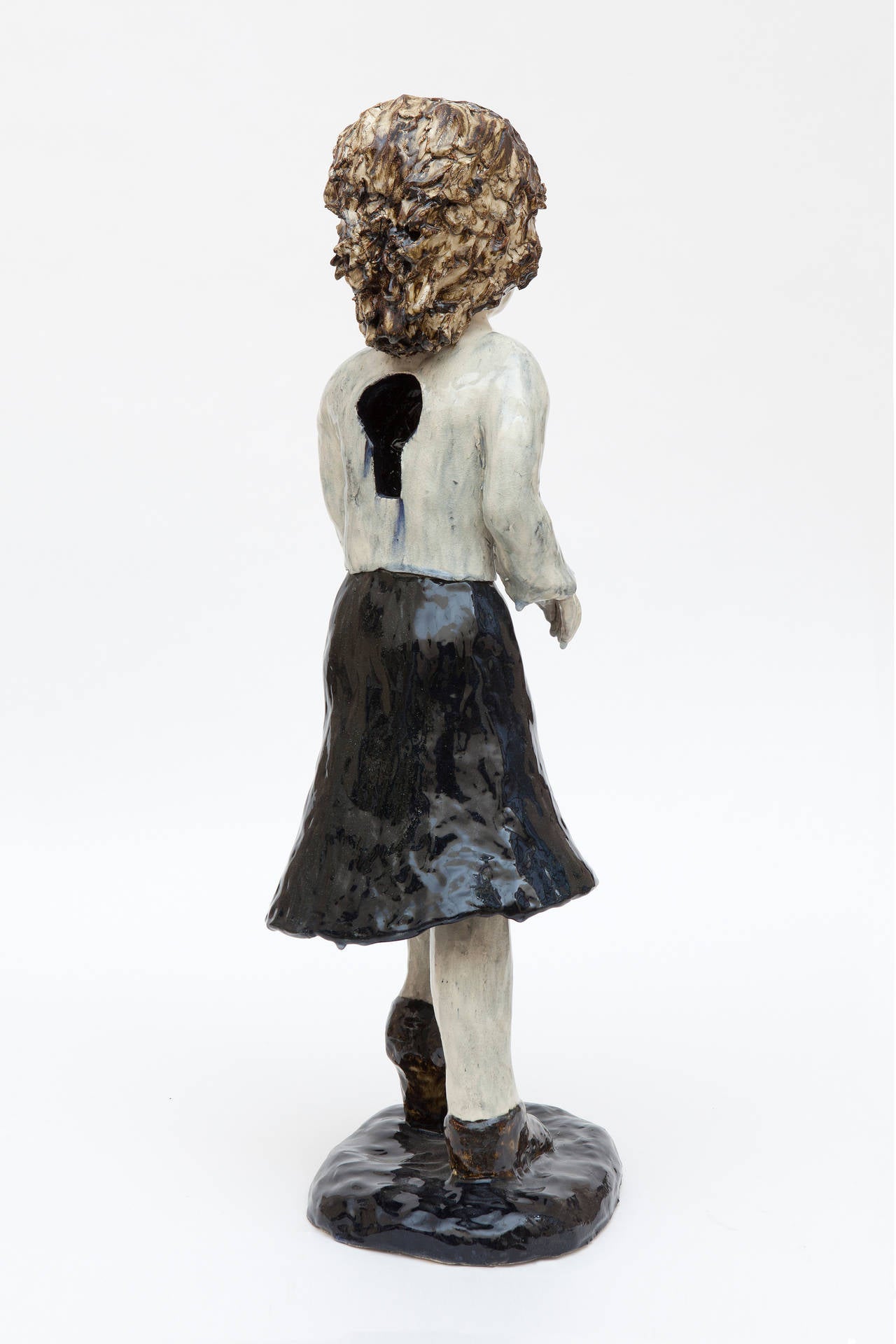 Keyhole Woman - Sculpture by Klara Kristalova