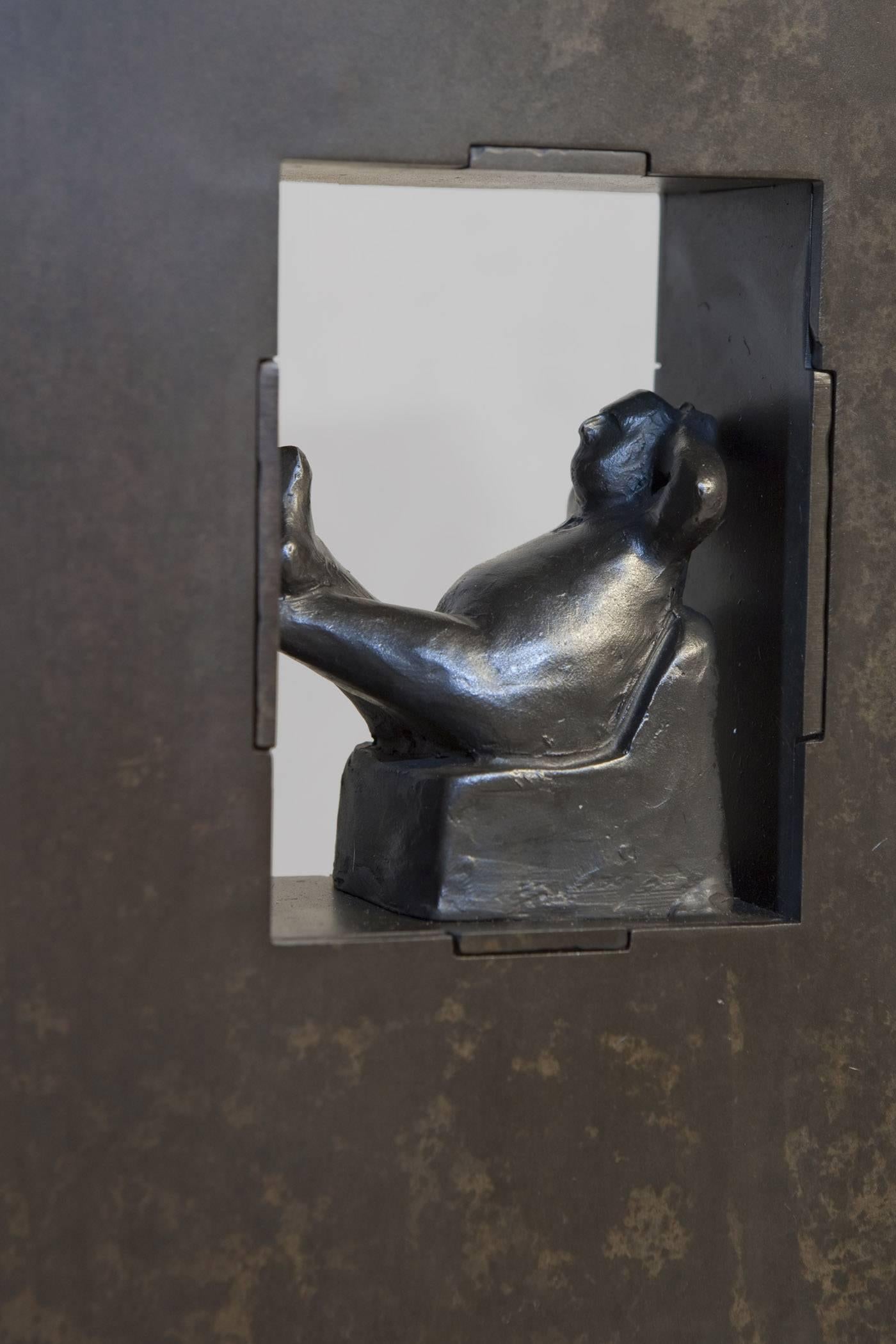 Time Out - Figurative Sculpture Oro di Jim Rennert