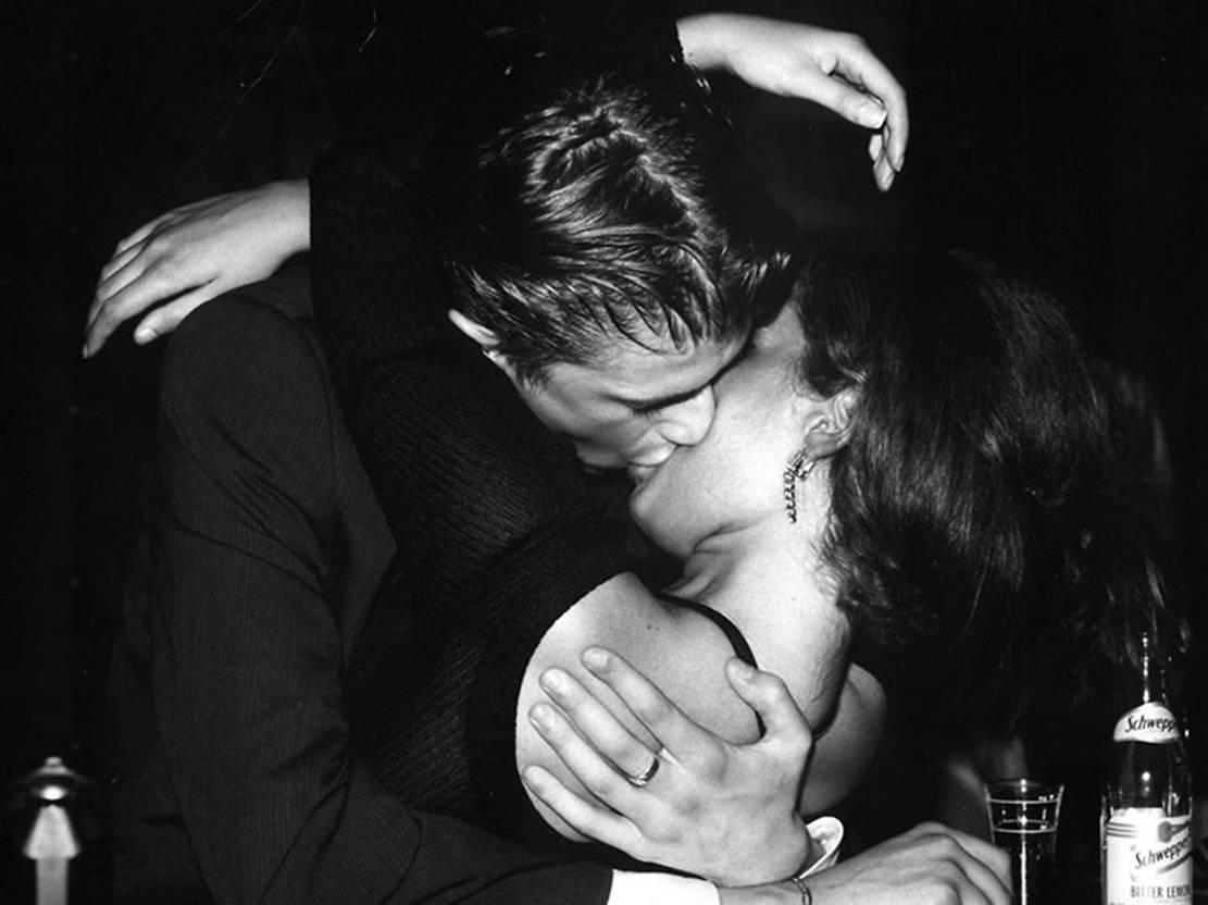 Harry Benson Black and White Photograph - Berlin Kiss