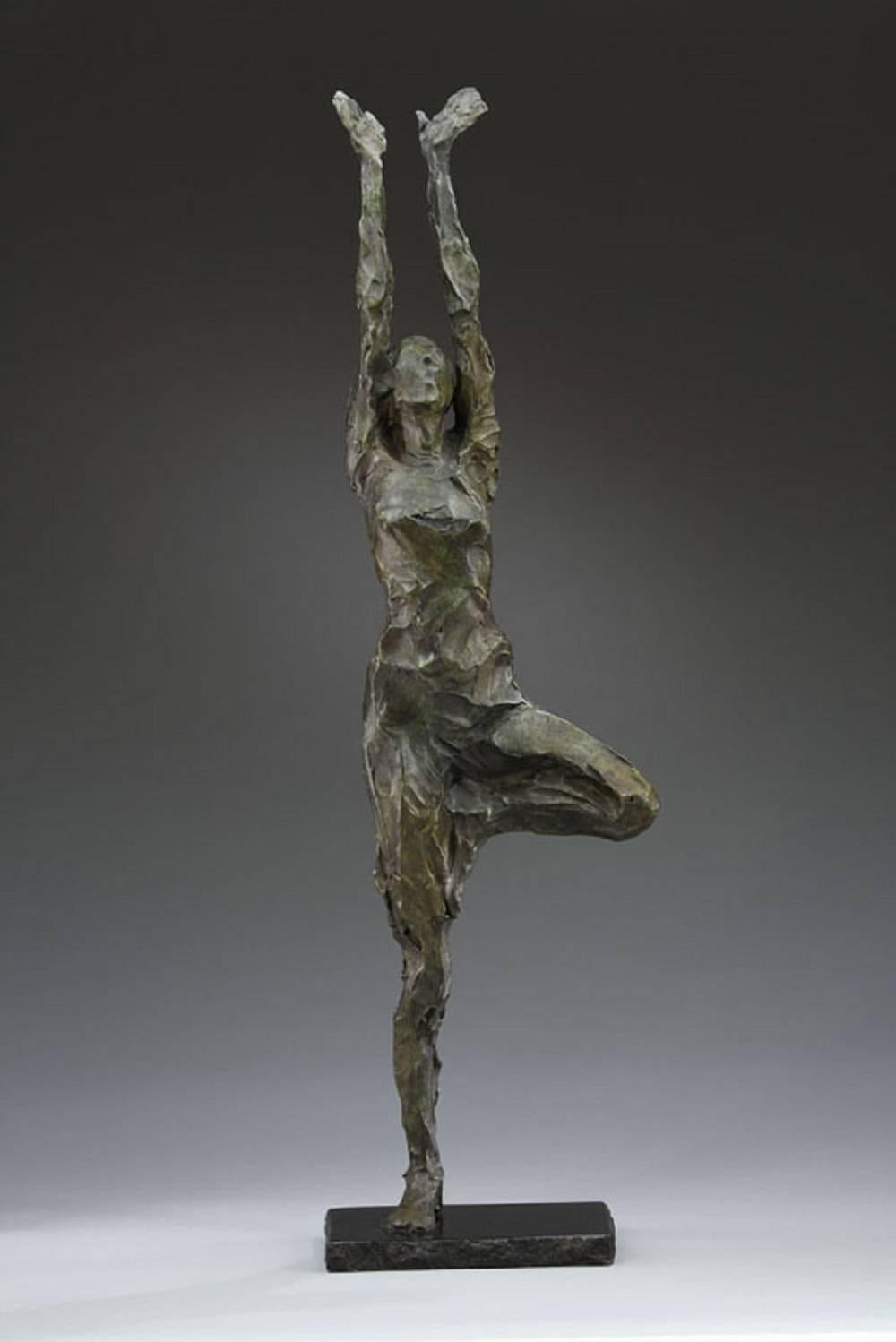 Jane DeDecker Figurative Sculpture - Tree
