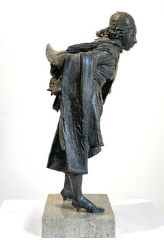 Escultura de bronce titulada «Going Out», de Bruno Lucchesi