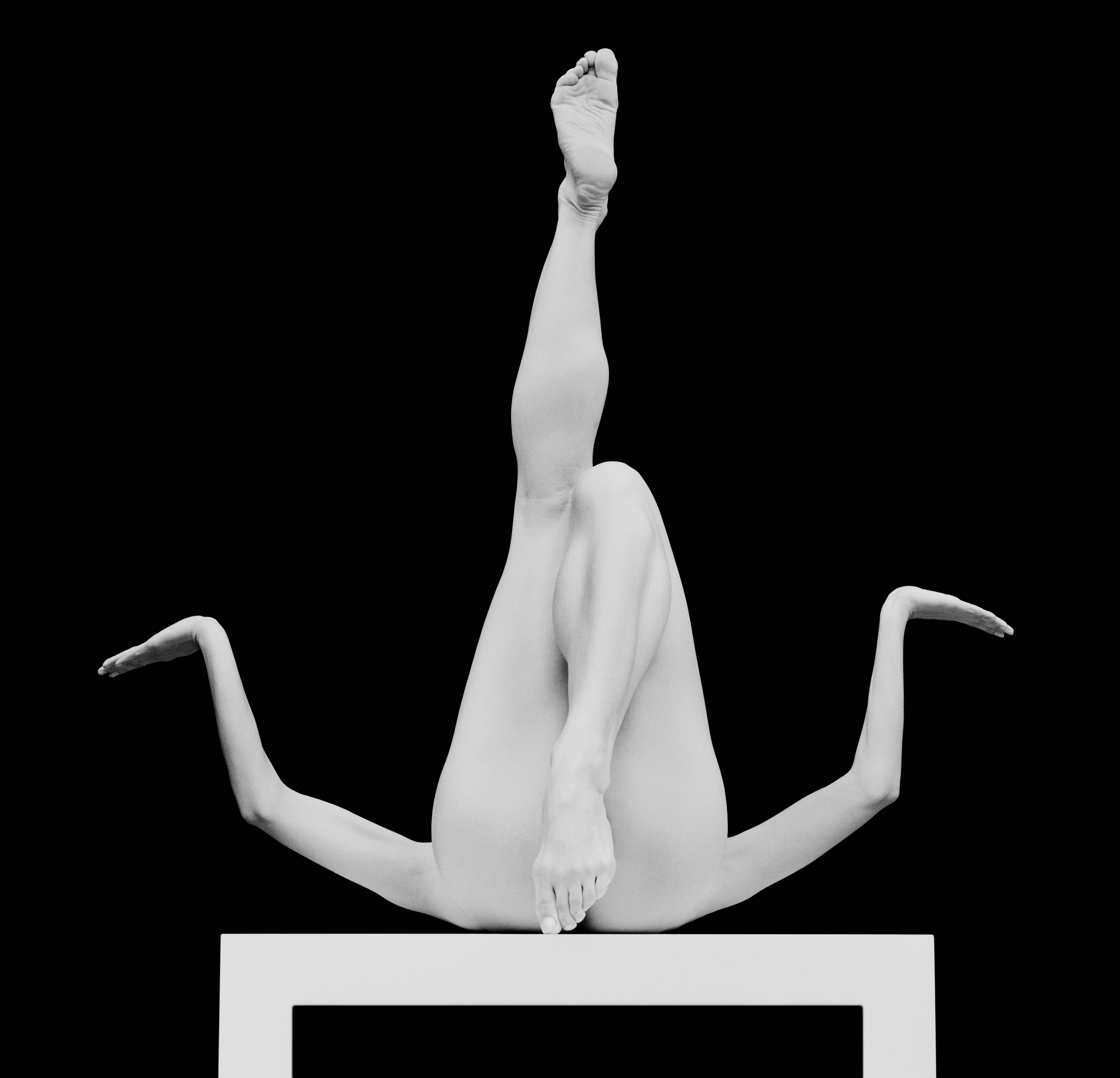 Howard Schatz Nude Photograph - Nude Study #4080