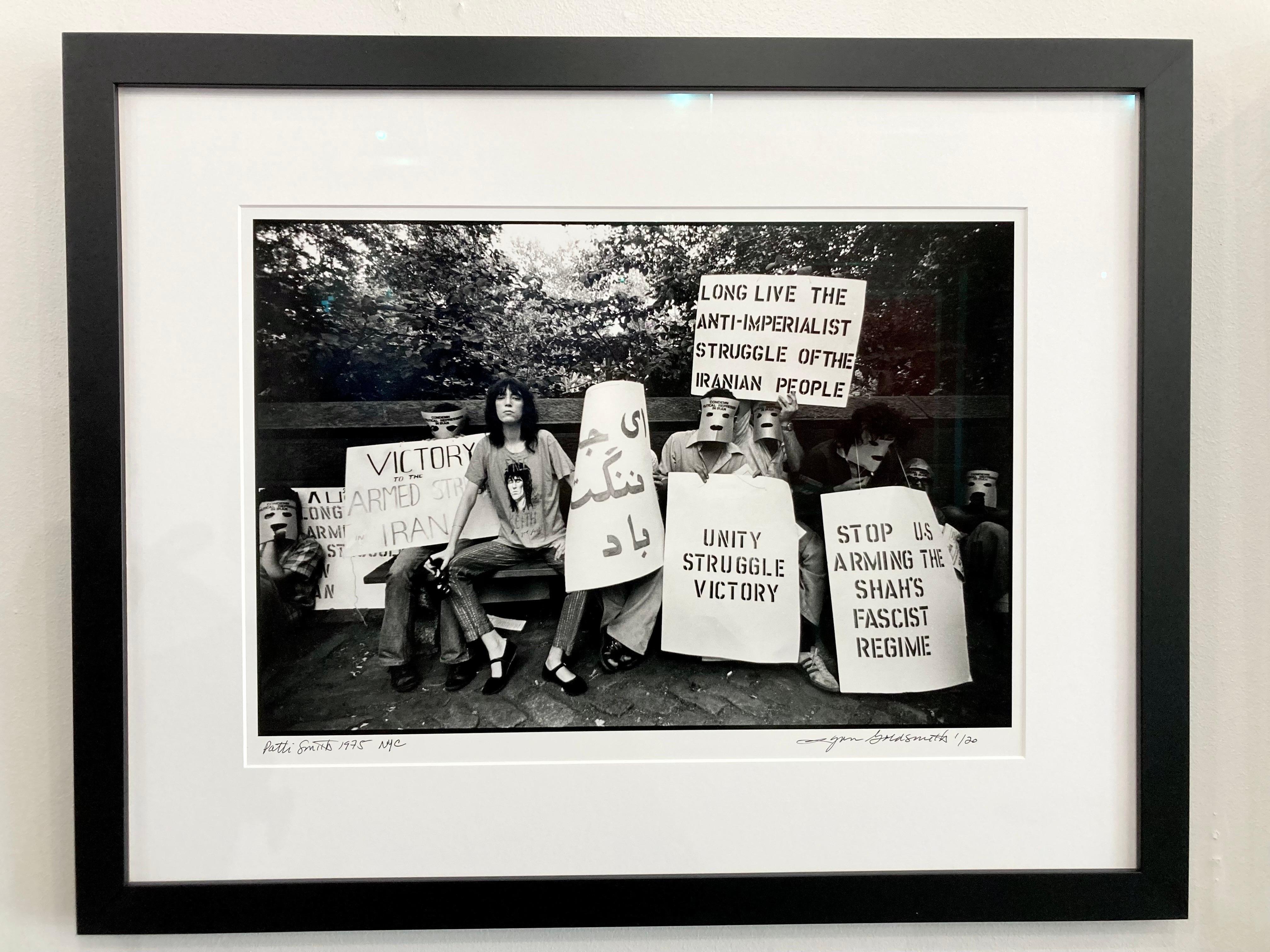 Patti Smith 1975 Iran War Protest, framed first print of the edition #1/20 - Photograph by Lynn Goldsmith