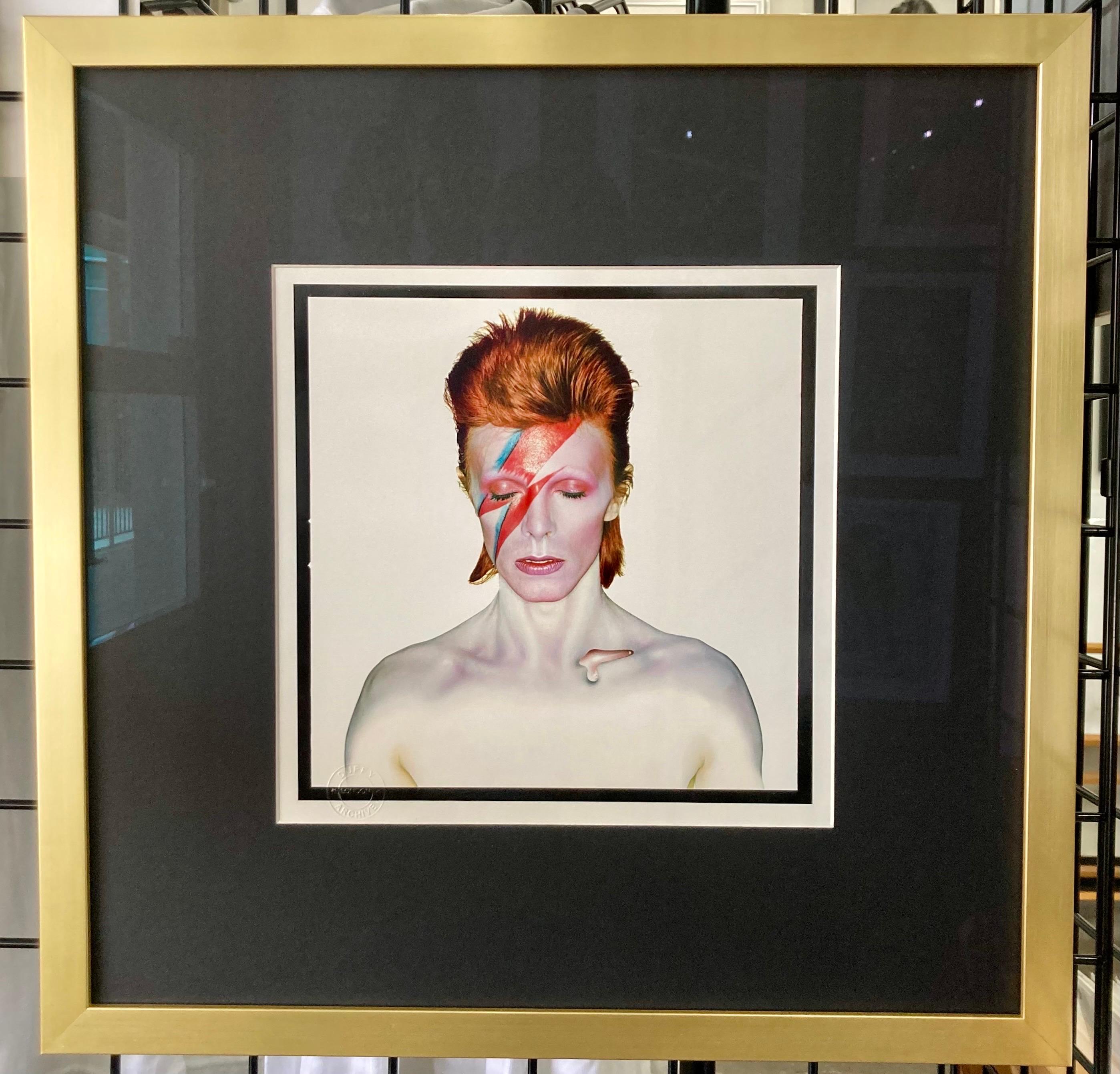 David Bowie Aladdin Sane by Brian Duffy with black mat and gold frame For Sale 1