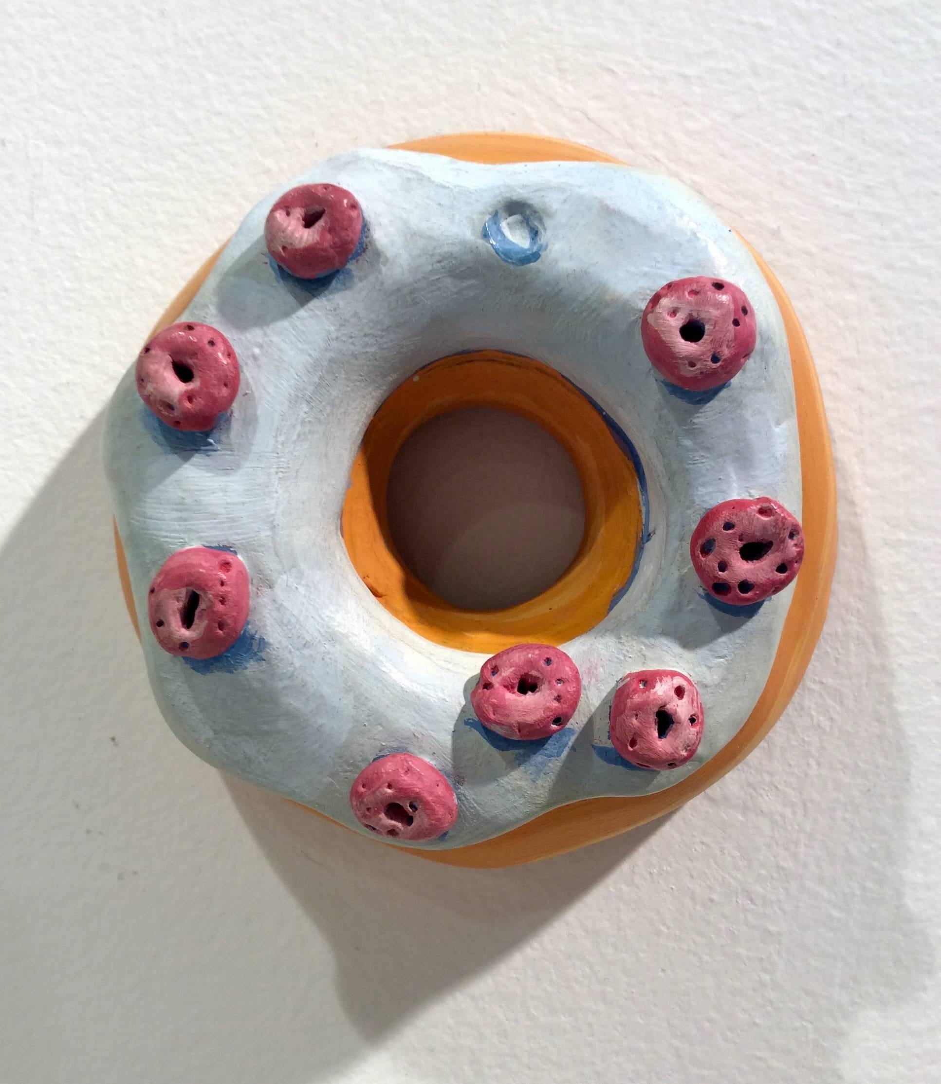 Barbara Fiore Still-Life Sculpture - Donut #5D