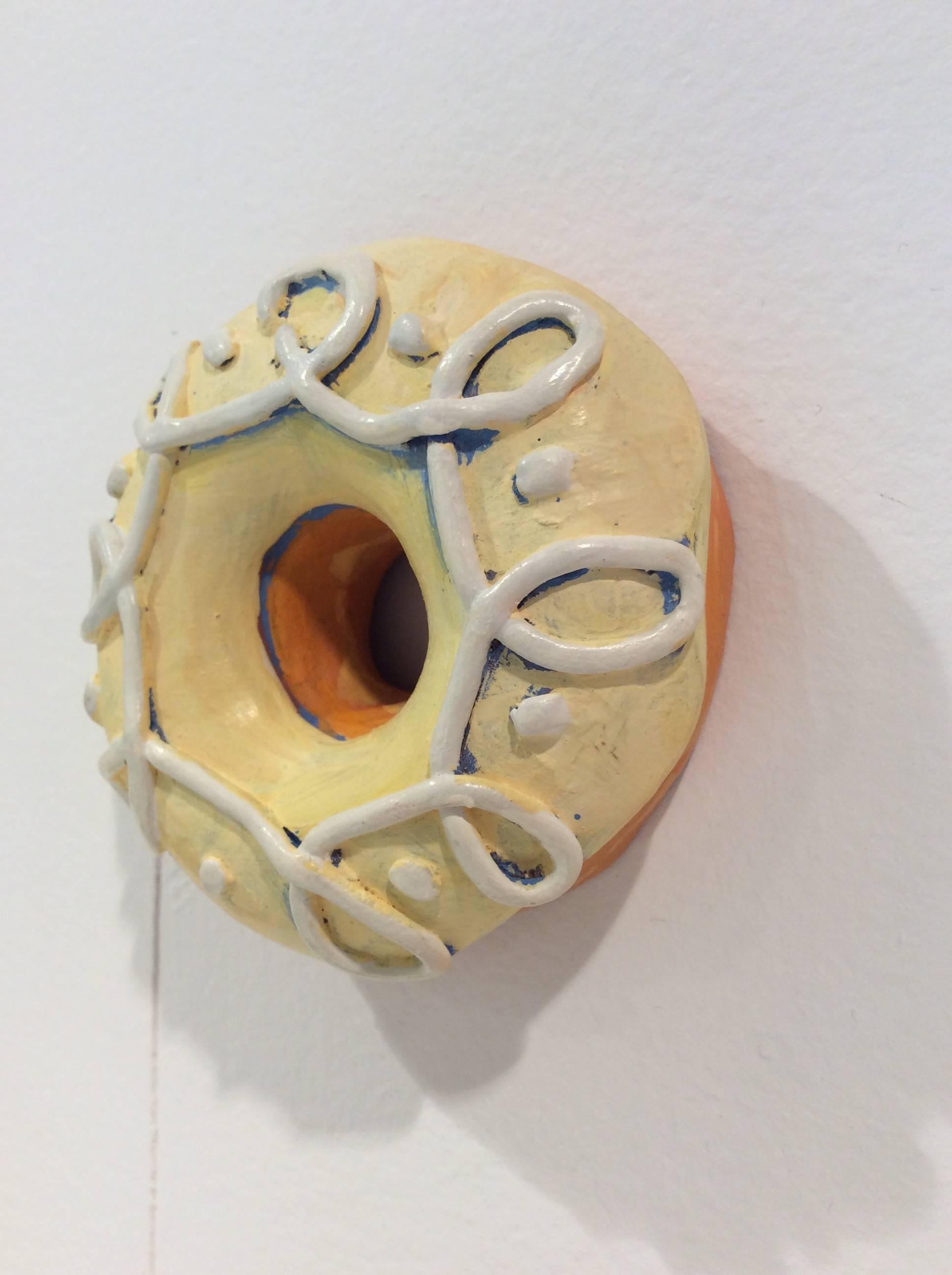 32E, ceramic donut - Sculpture by Barbara Fiore