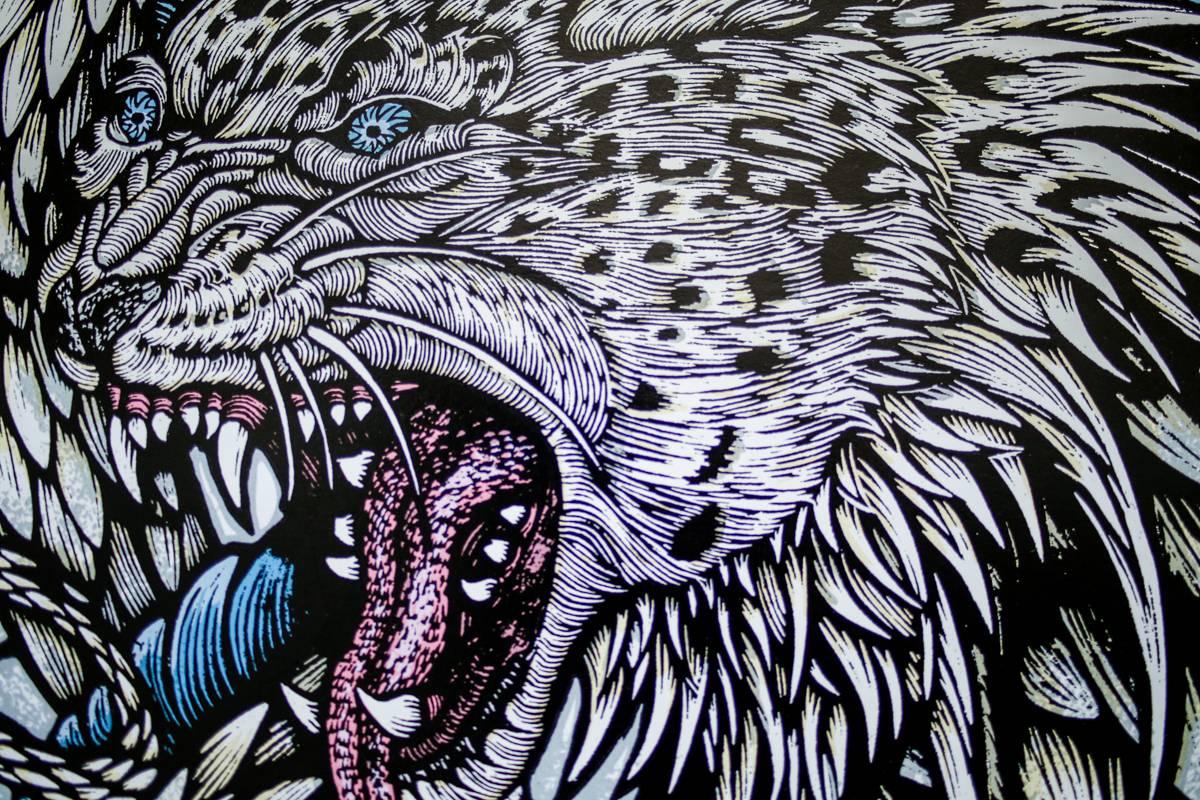 „Wolfbat Leopardenschlangen“ Siebdruck mit 6farbiger Emaille – Print von Dennis McNett