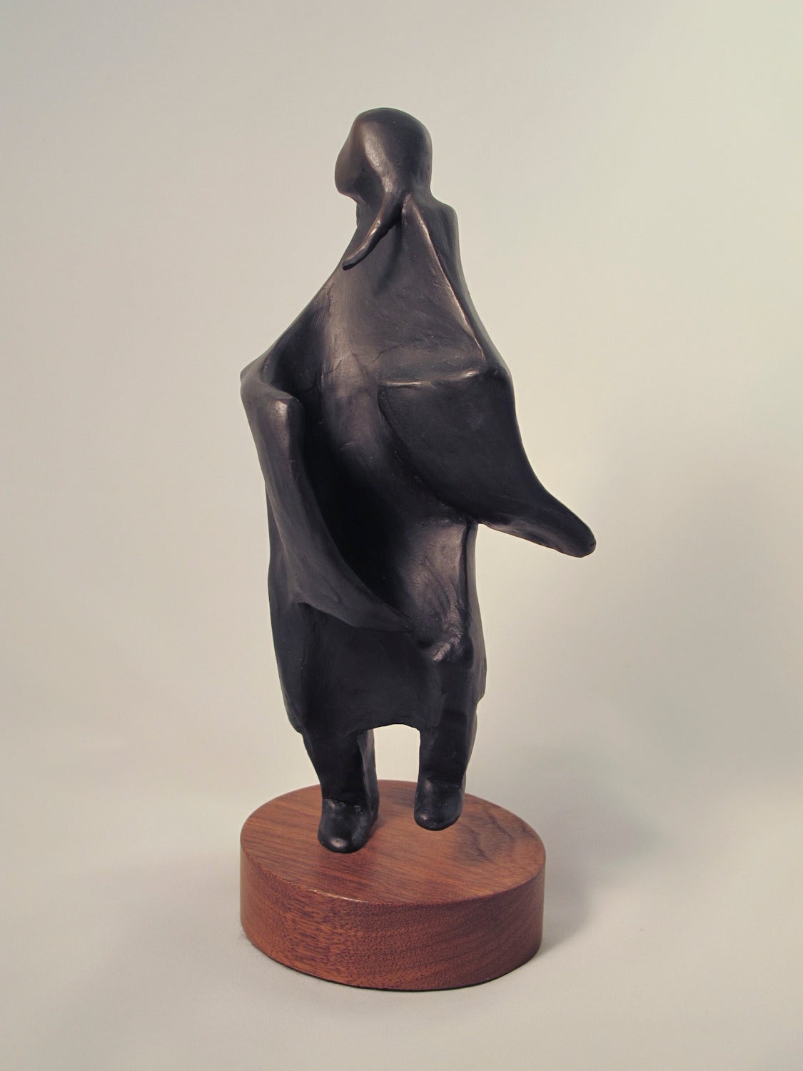 shawl dancer statue