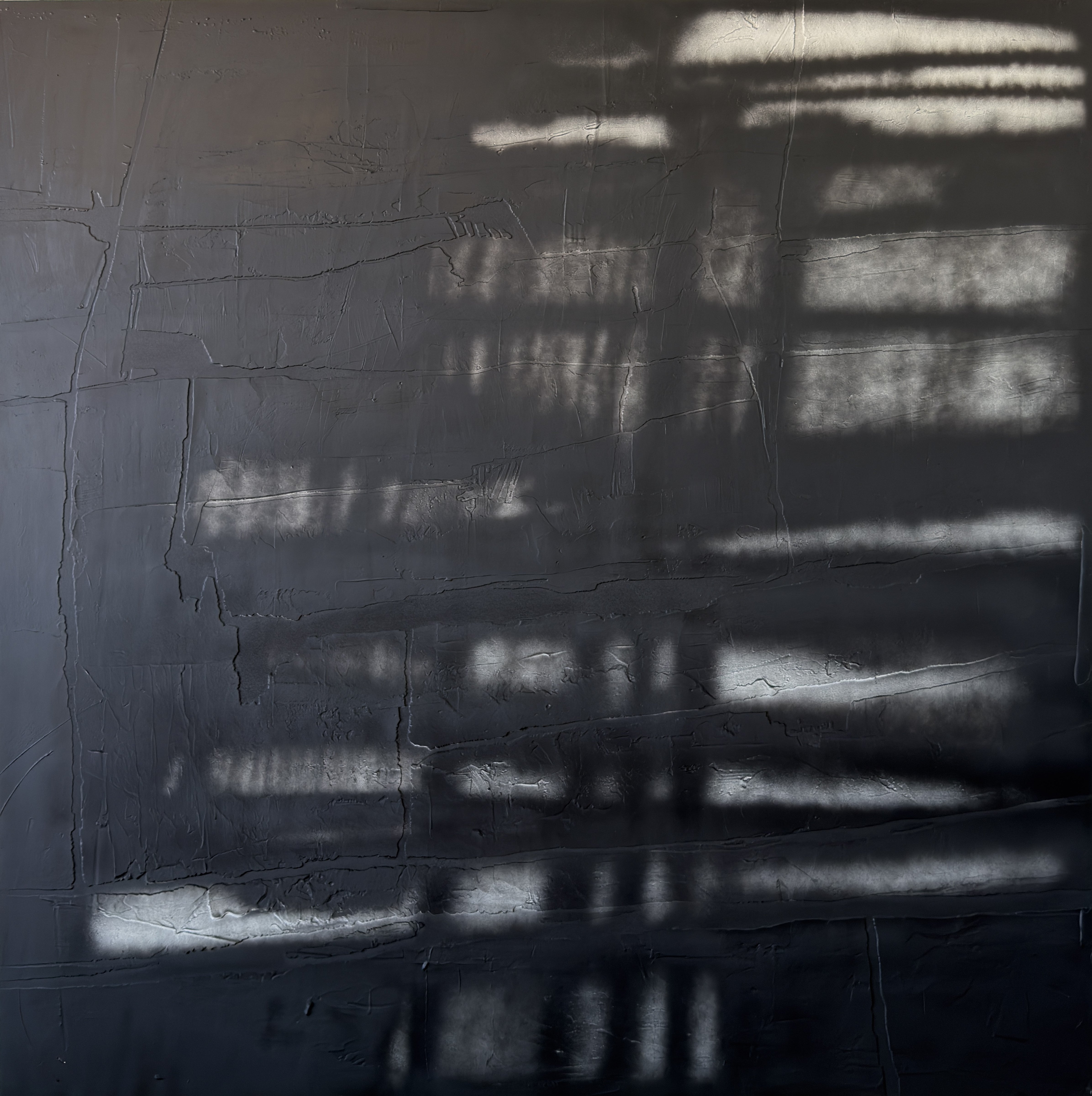 Denis Ymeri (b. 1990, Tirana, Albania) is a Barcelona-based visual artist whose practice spans painting and sculpture. His work explores the relationship between matter, memory, space, and time, drawing inspiration from prehistoric art, ancient