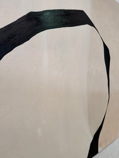 Alicia Gimeno, “Giovanna d’Arco”, dipinto astratto in nero e beige, 2026