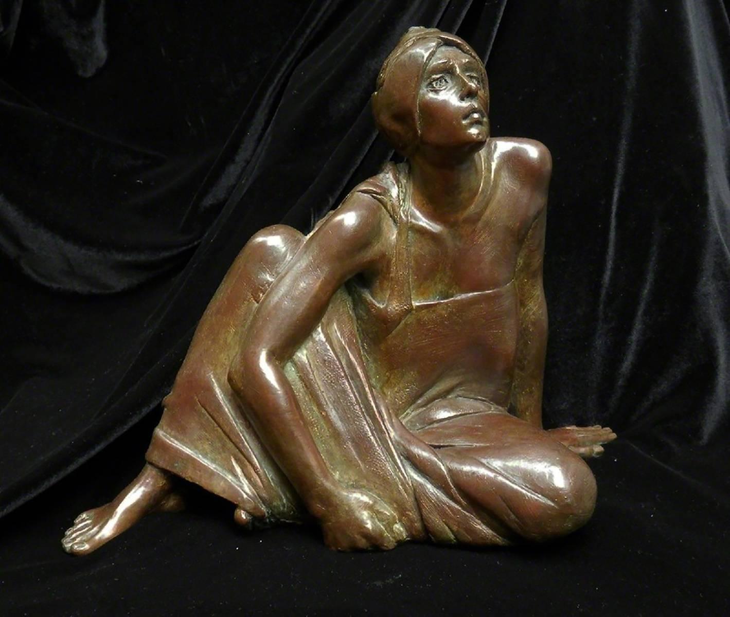 Roberta Baskin Shefrin Figurative Sculpture - Seated Woman
