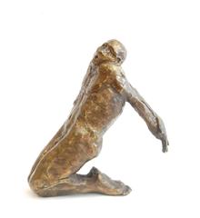 "Homme à genoux"