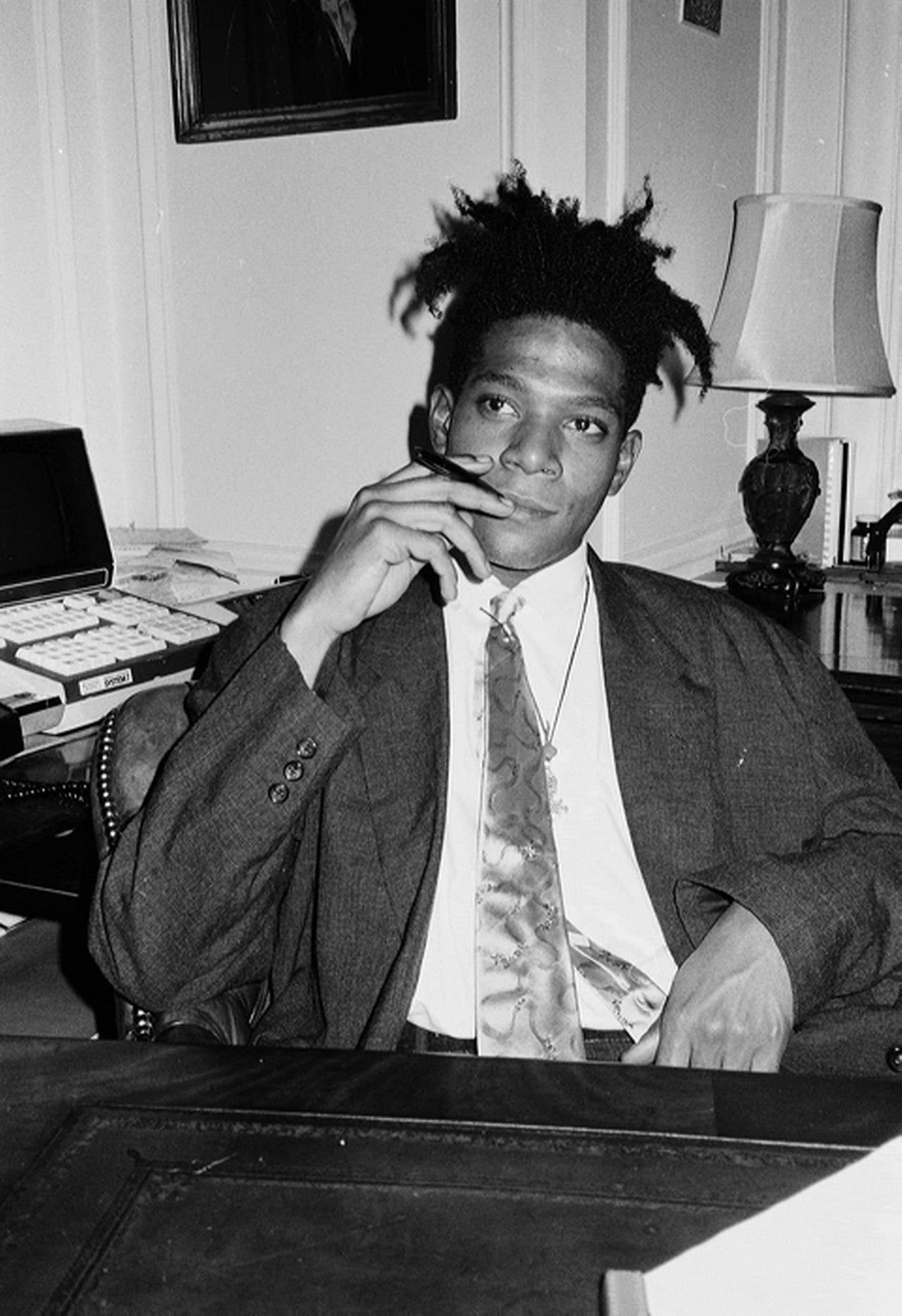 Black and White Photograph di Roxanne Lowit - Jean-Michel Basquiat II - Ritratto in abito, Diptych Fine Arts, 1985