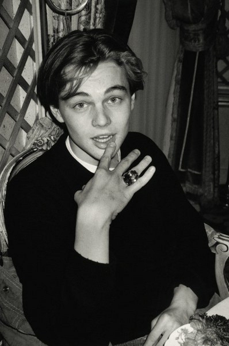 Roxanne Lowit Black and White Photograph - Leonardo DiCaprio - portrait des jungen Schauspielers, fine art photography