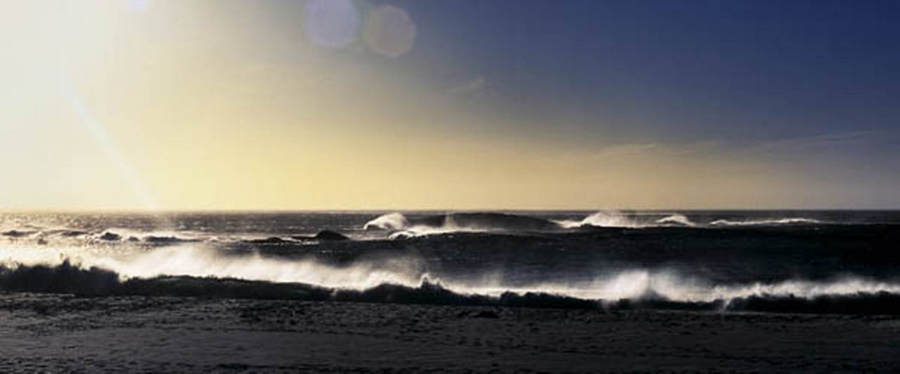 David Drebin Landscape Photograph – Waves mit Wellen