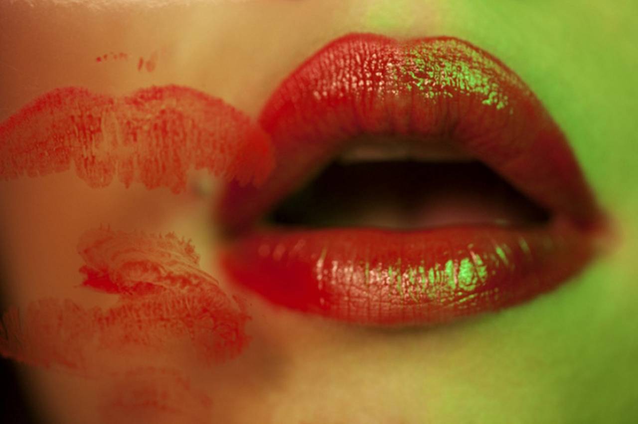 Guido Argentini Color Photograph - Lips and Colour