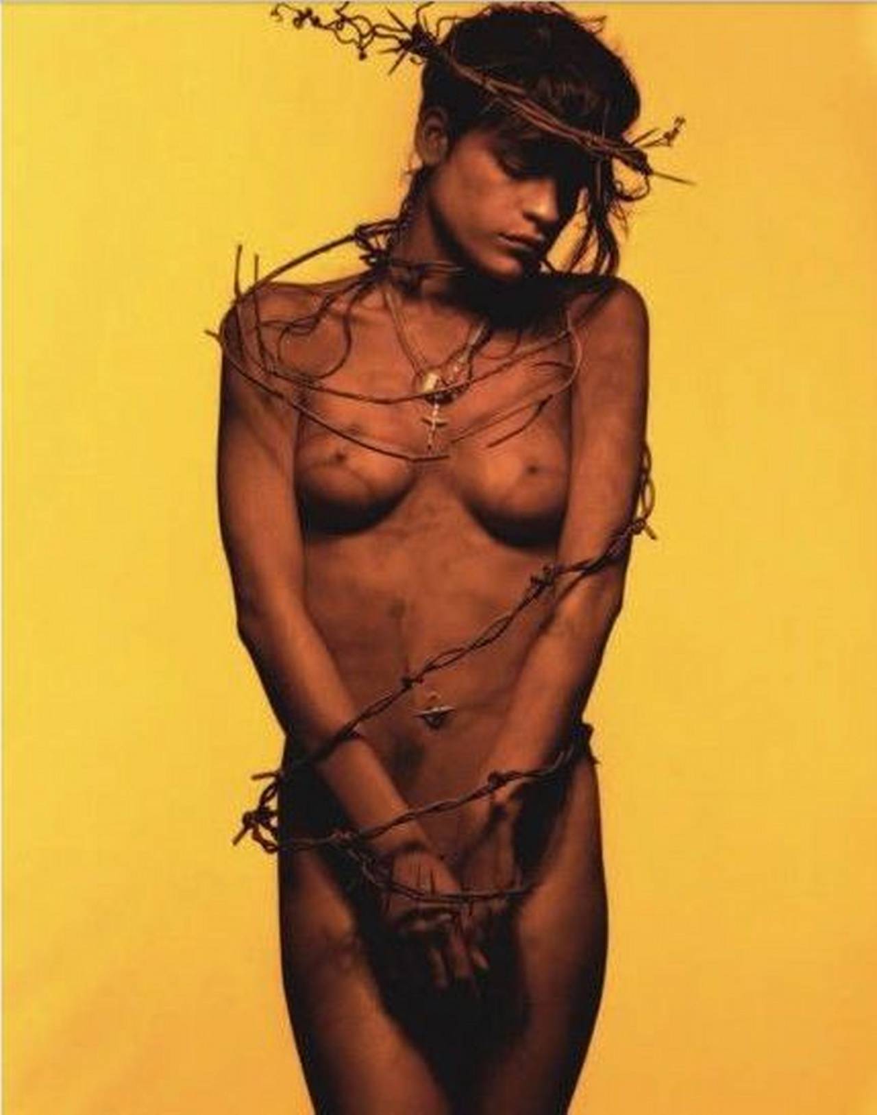 Color Photograph di Albert Watson - Omahyra III